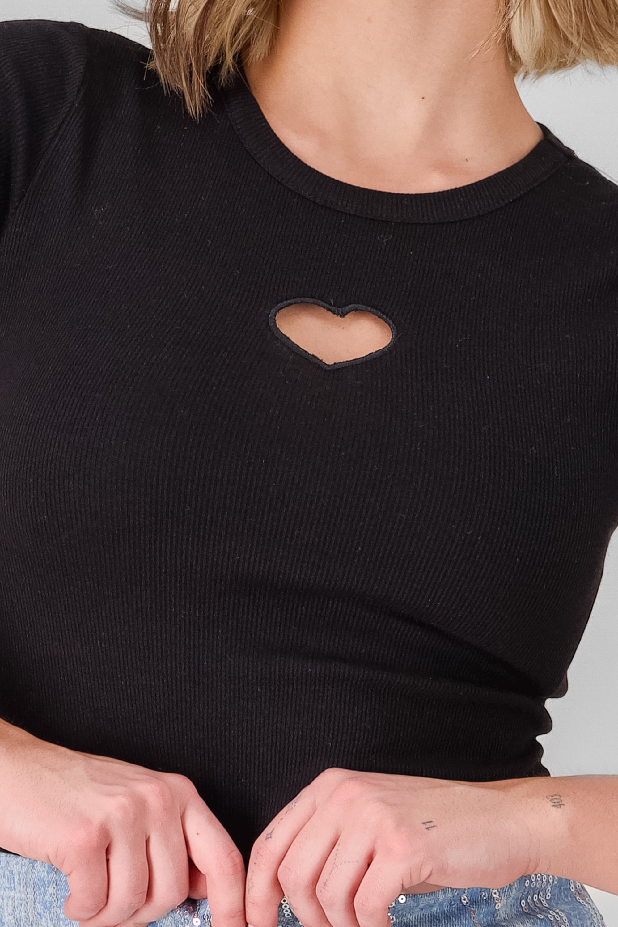 Heart Detail Top BLACK