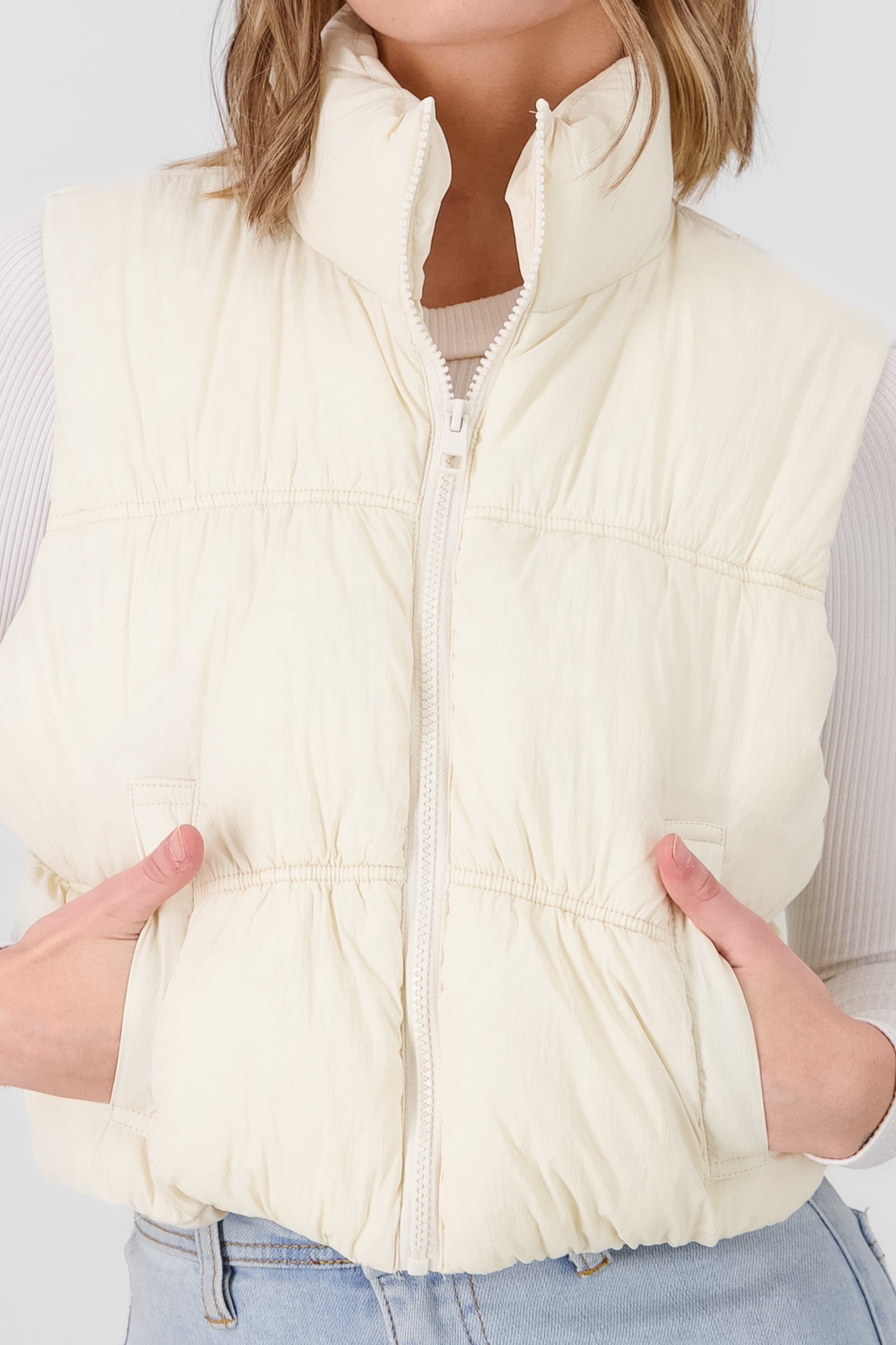 Solid Quilted Vest CREAM