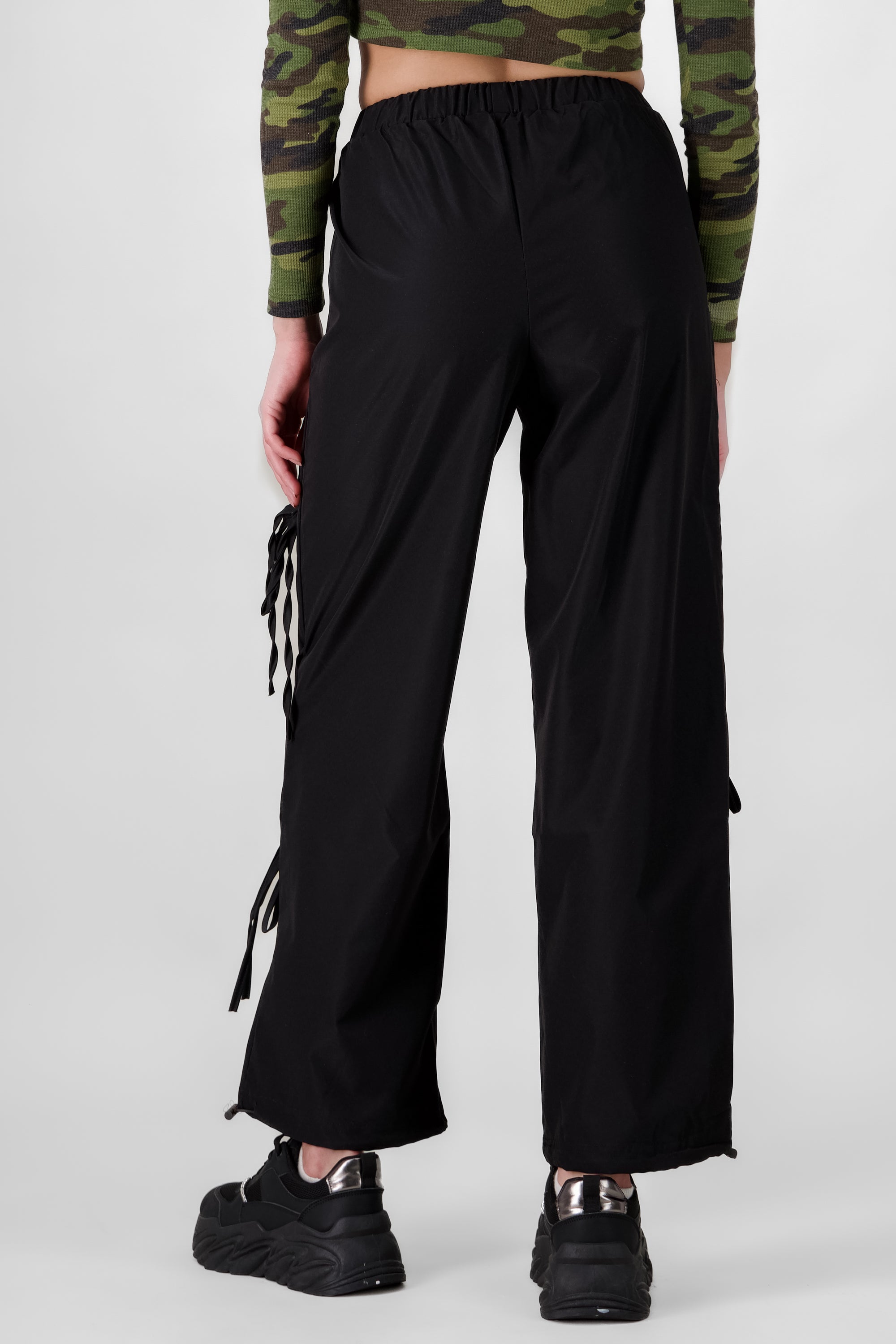 Parachute Style Pants with bows BLACK