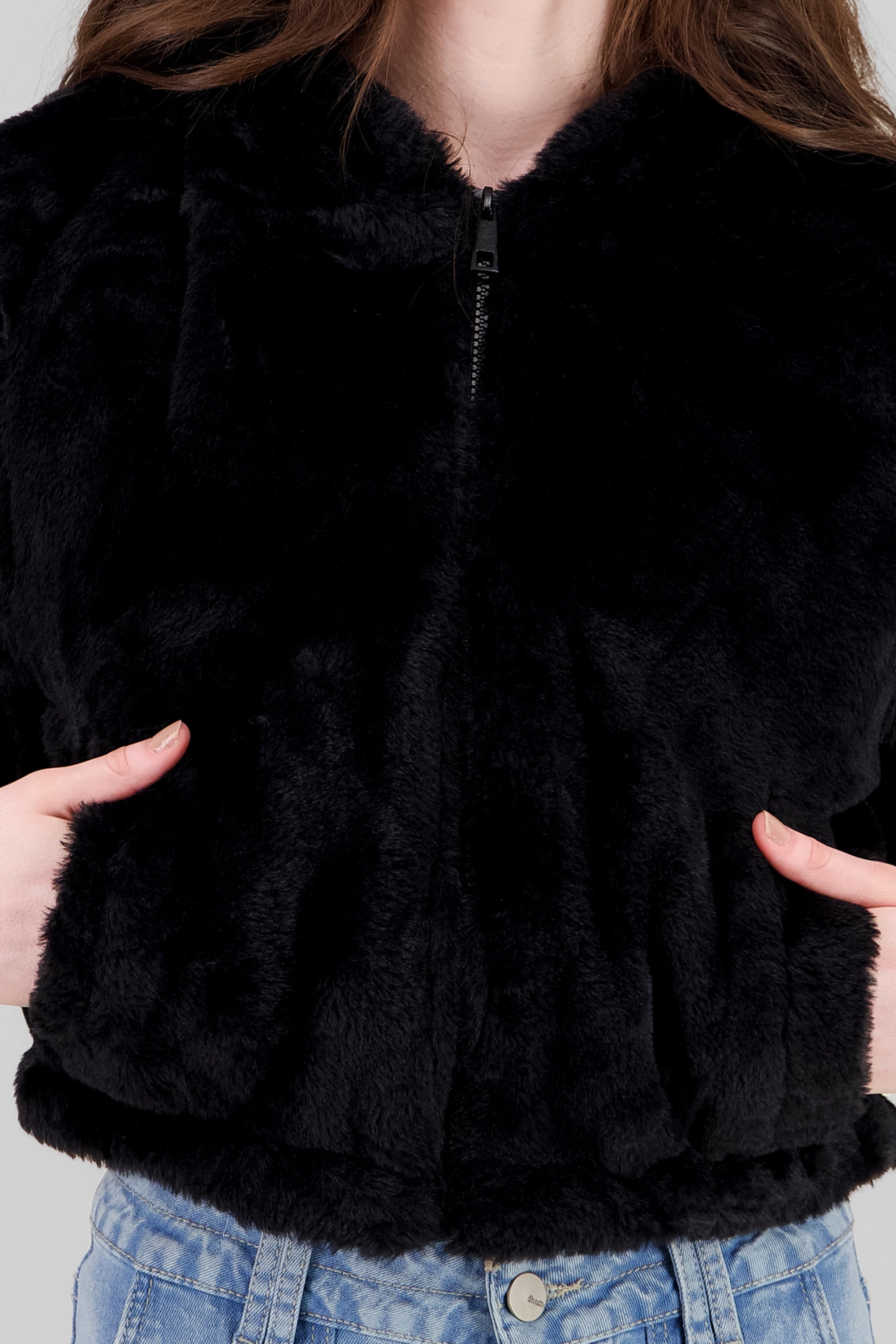 Cropped Furry Jacket BLACK