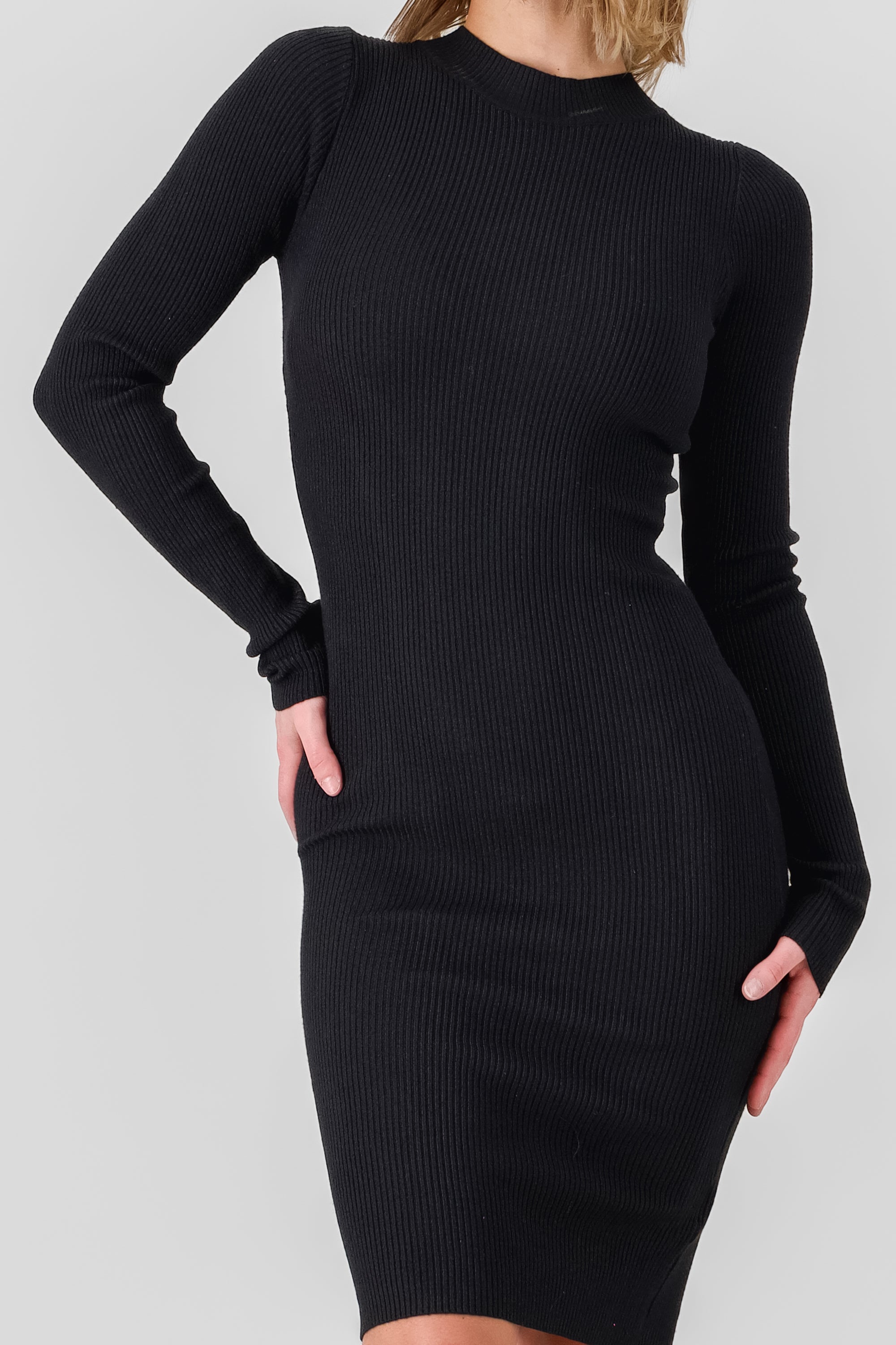 Long Sleeve knit midi dress BLACK