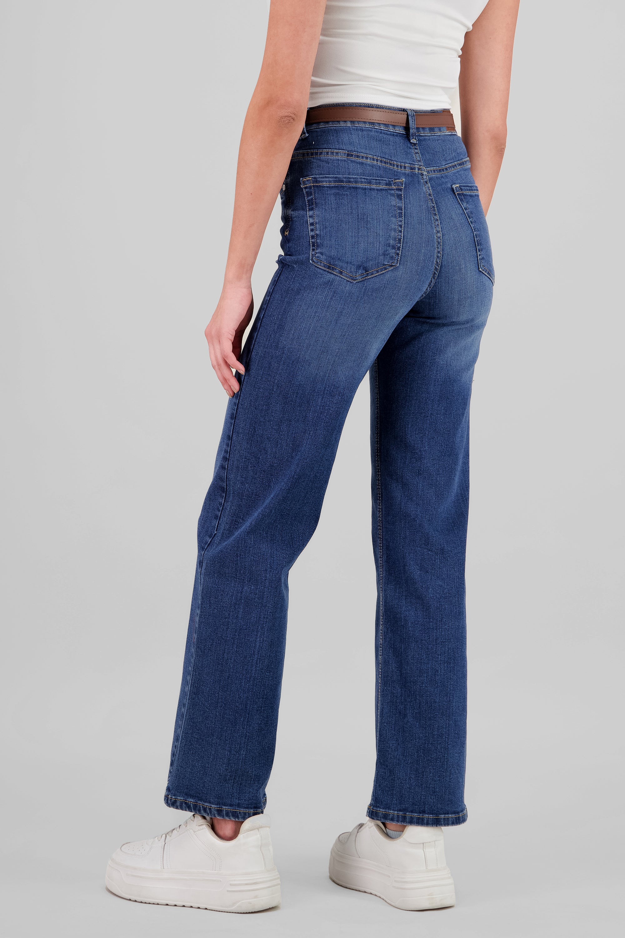 Straight Basic Cut Jeans DARK WASH