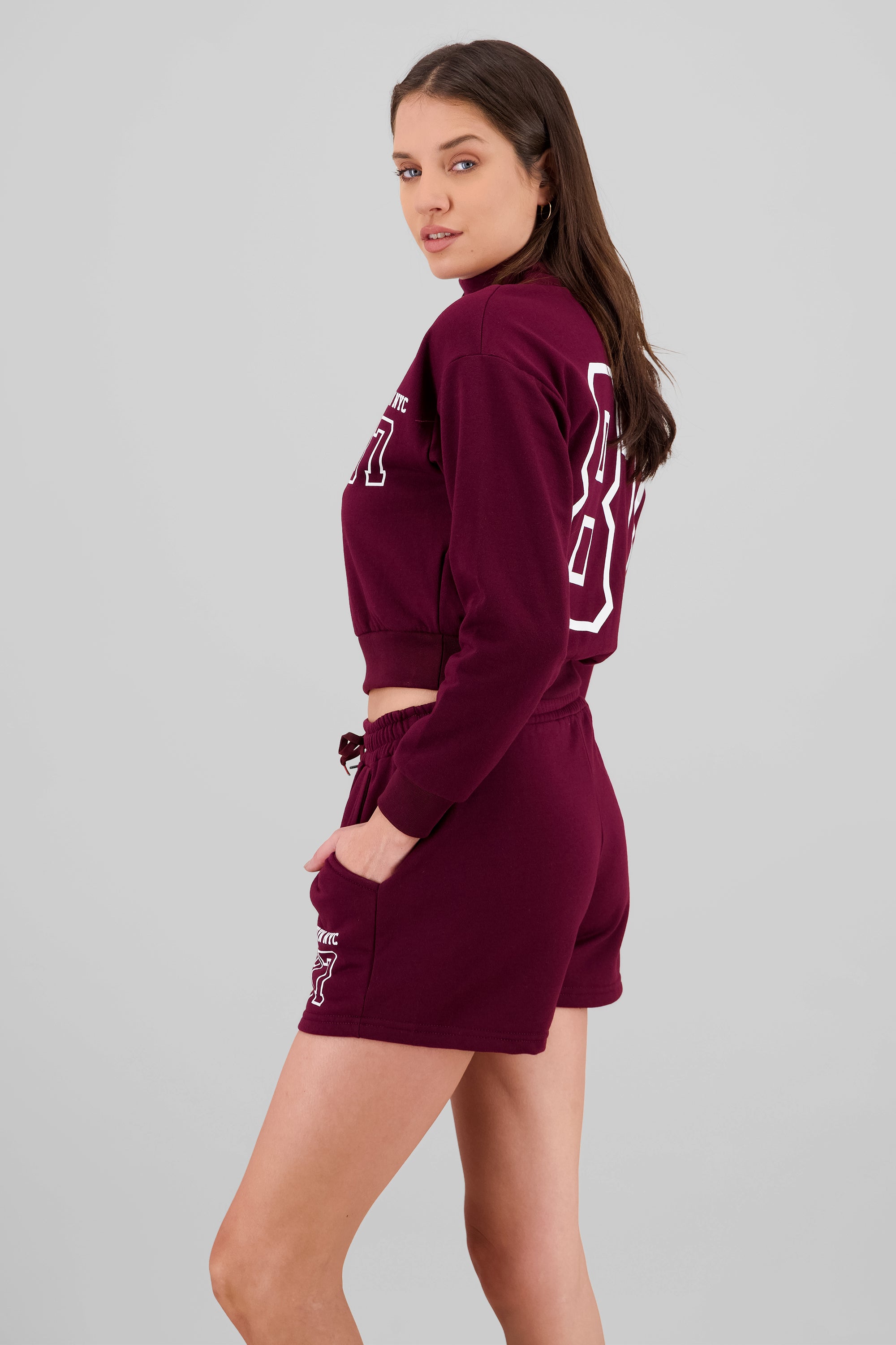 Cropped High Neck Brooklyn Sweatshirt PLUM