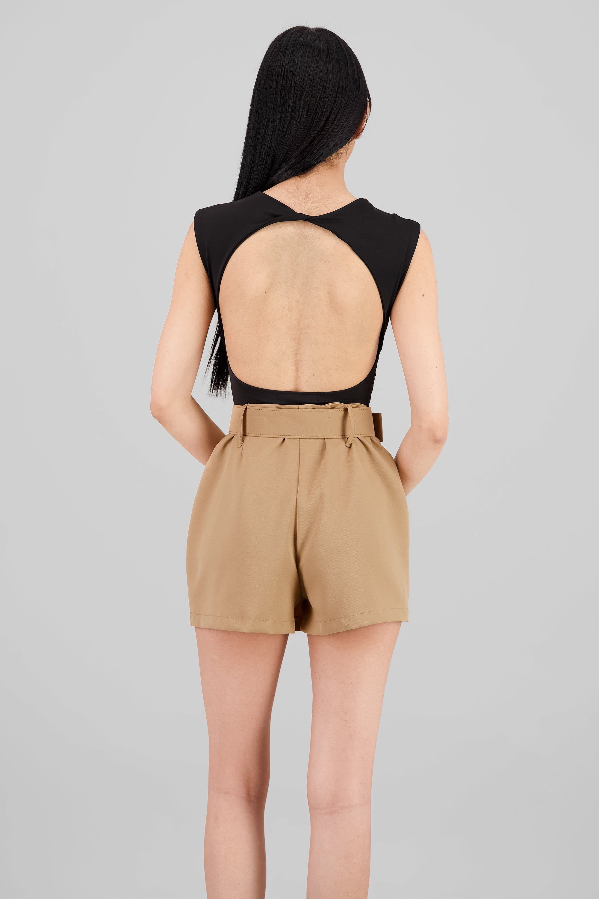 Short Sleeve Backless Bodysuit BLACK