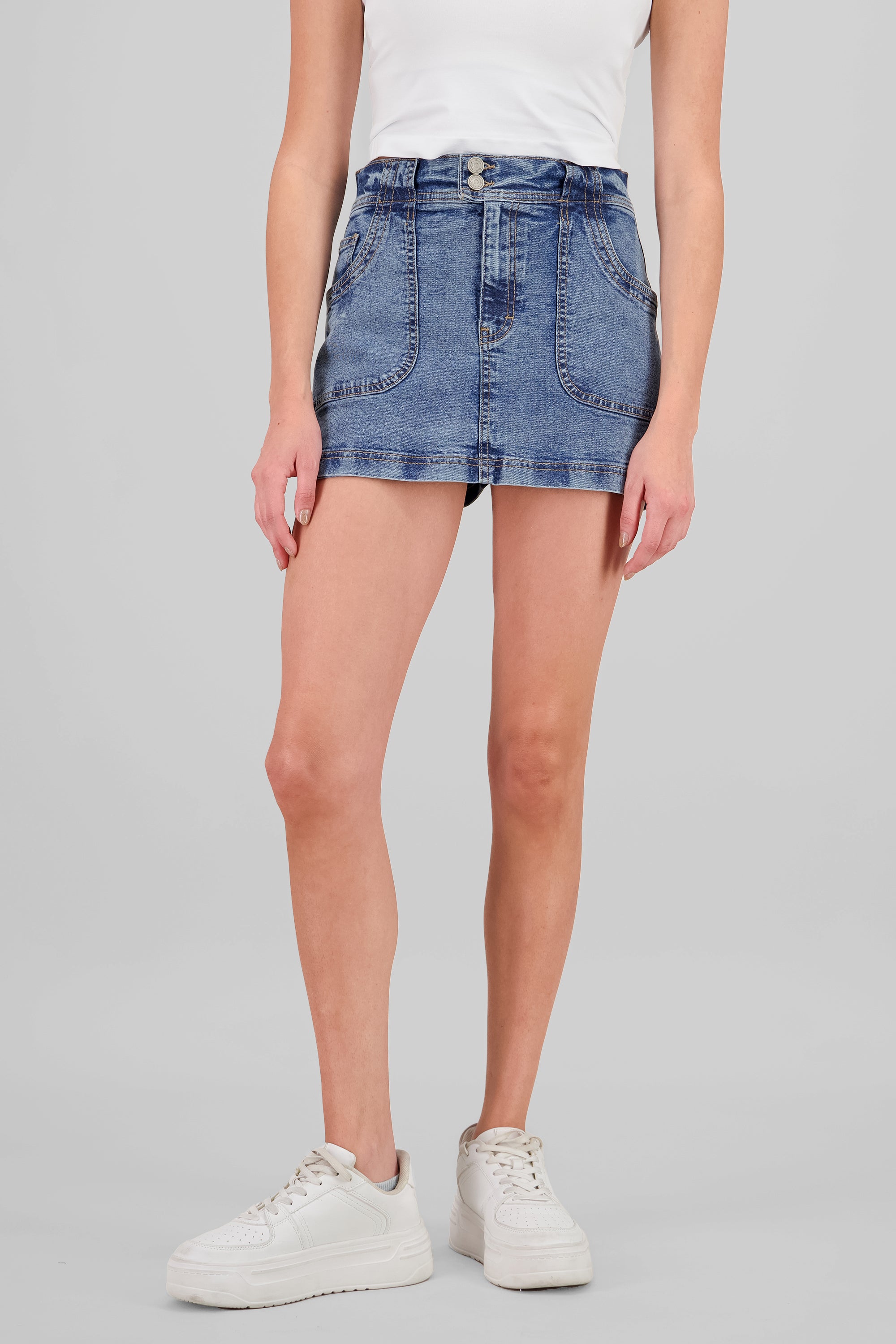 Double Button Mini Skort MEDIUM ACID WASH