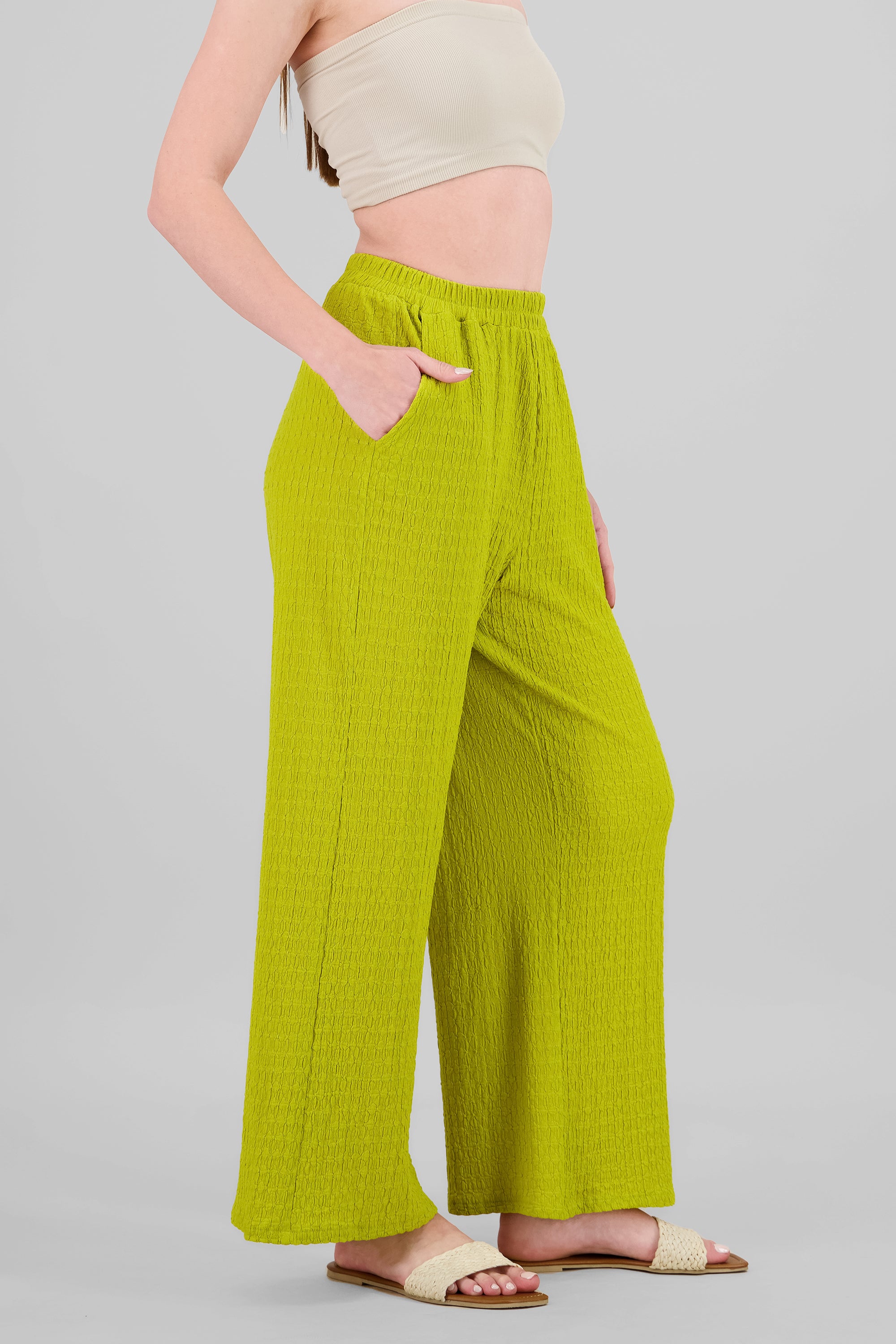 Textured Pants APPLE GREEN