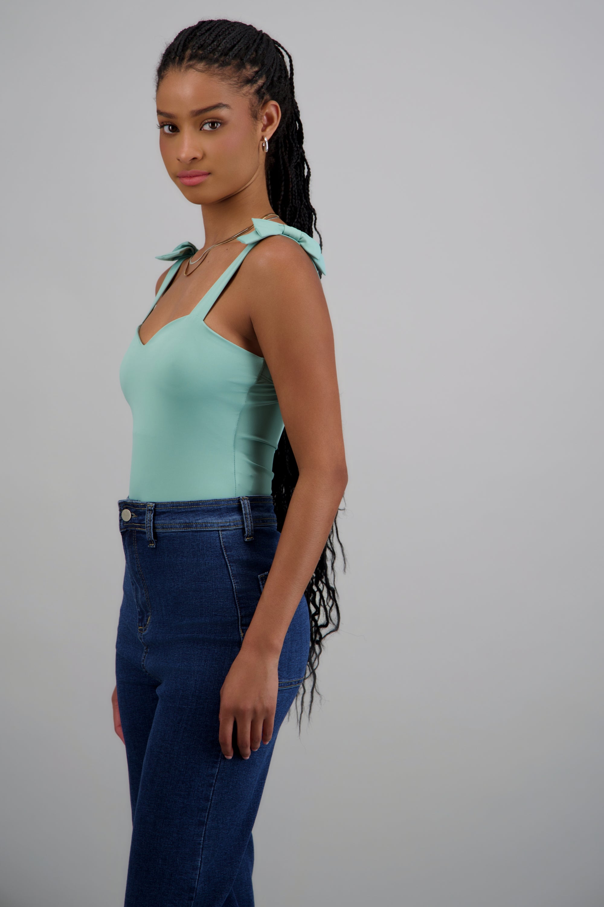TURQUOISE