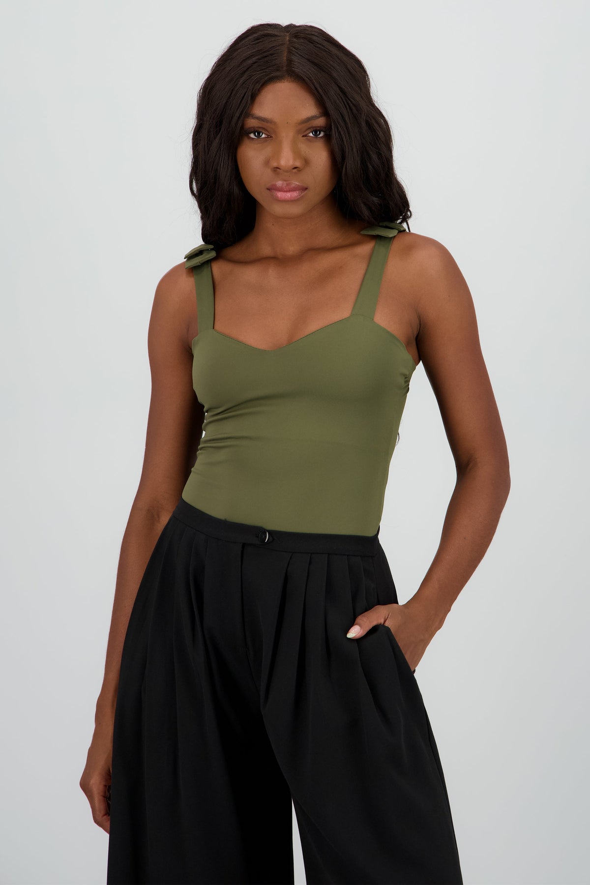 GREEN