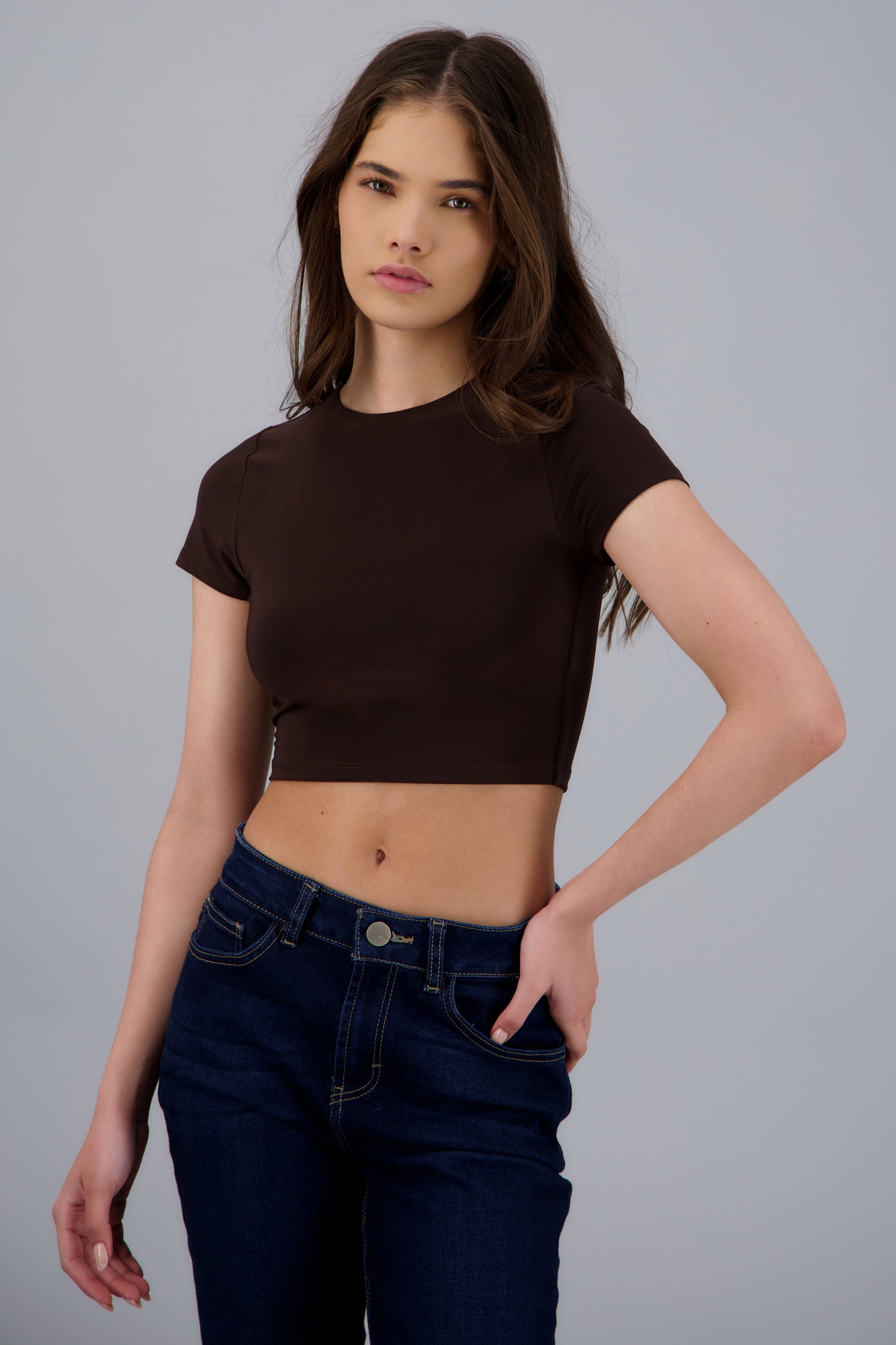 DARK BROWN