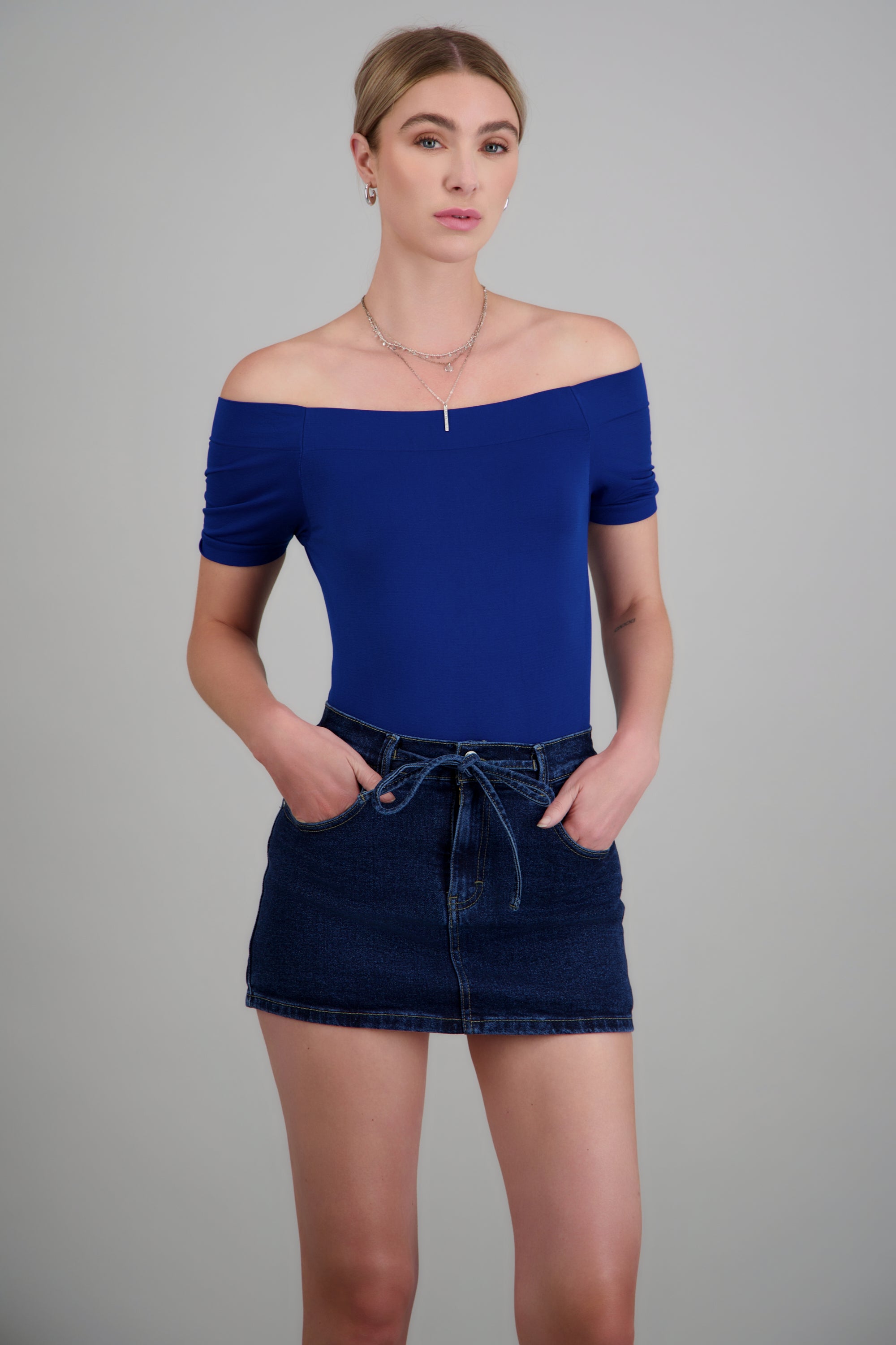 ROYAL BLUE