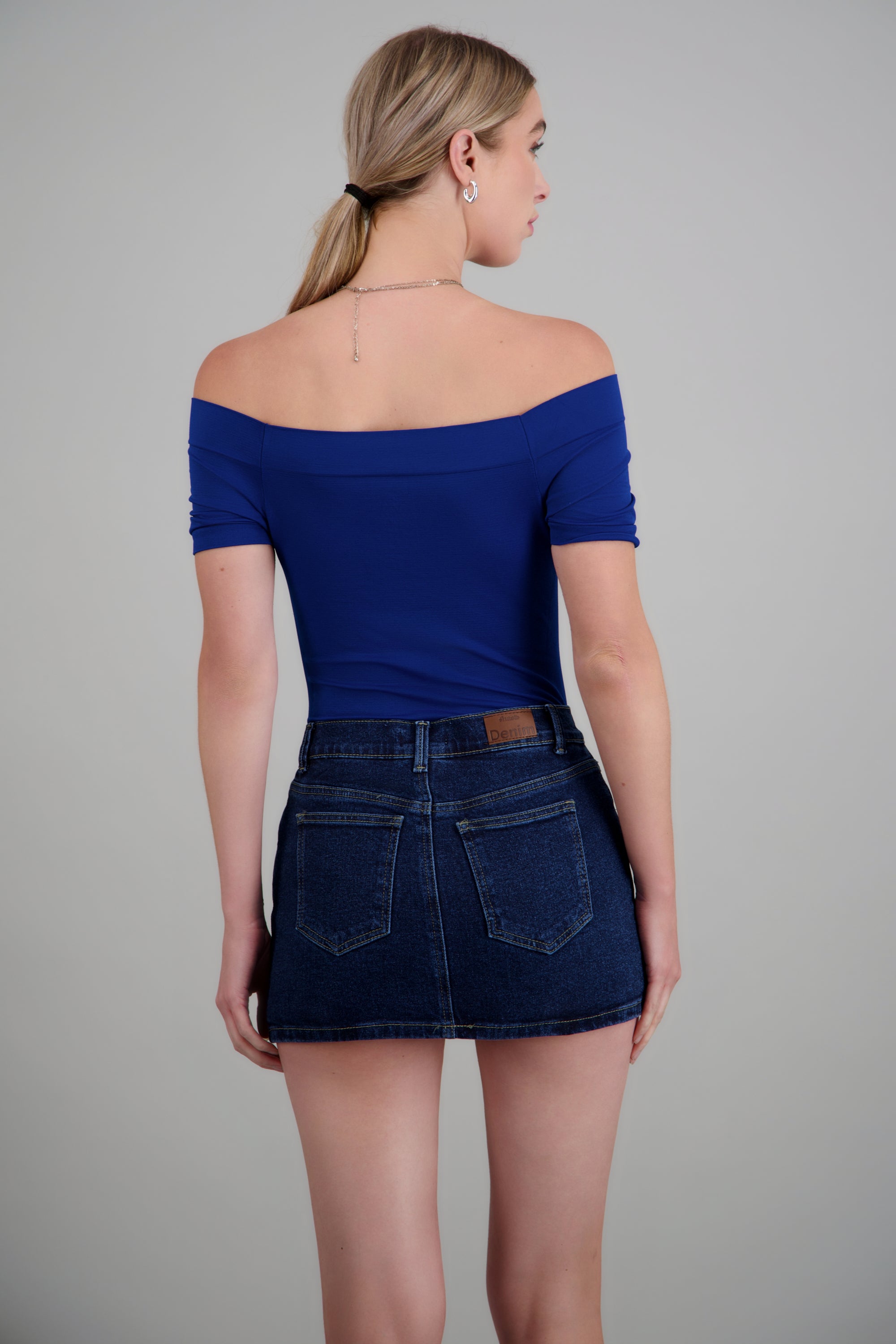 ROYAL BLUE