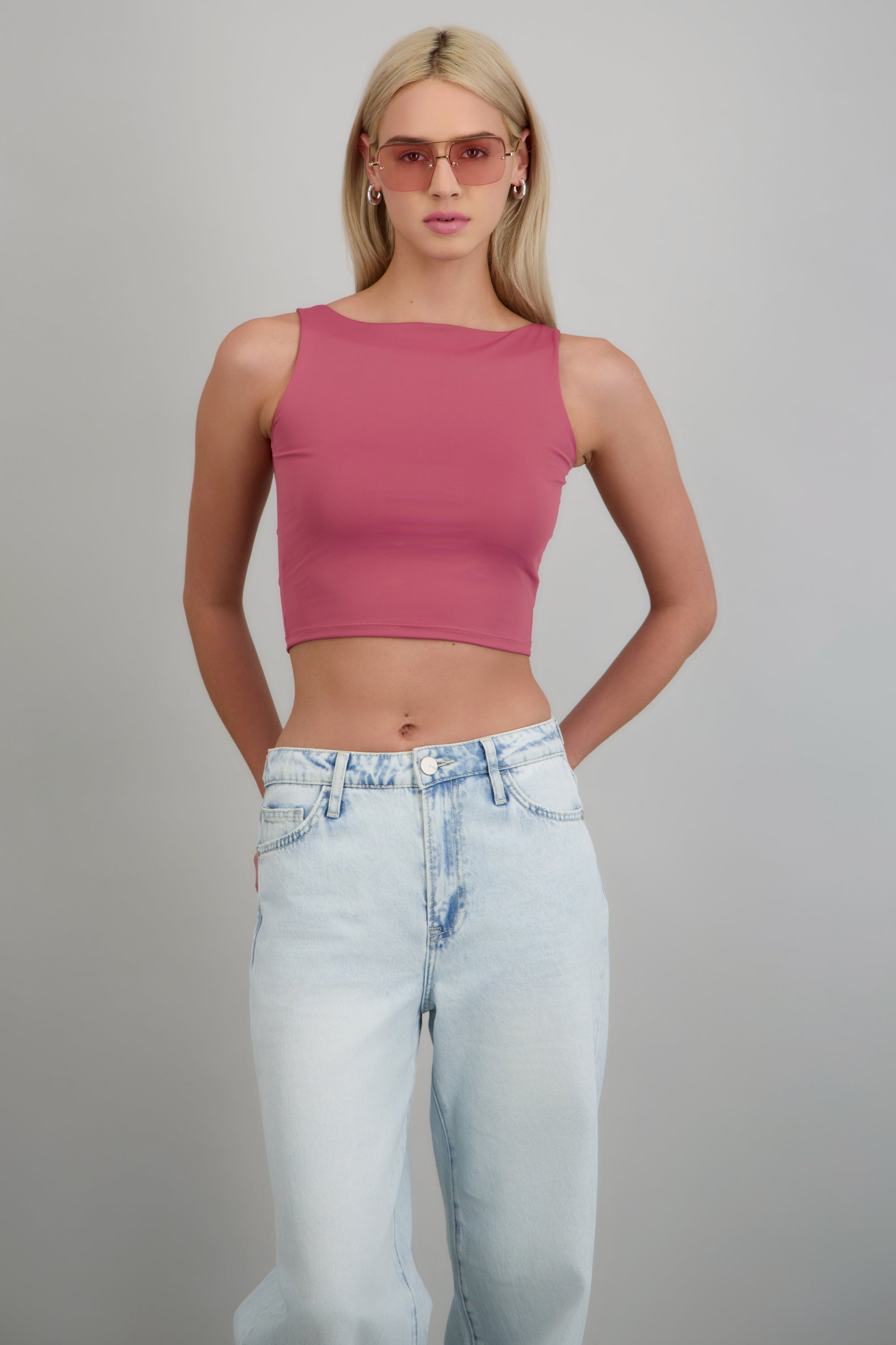 MAUVE