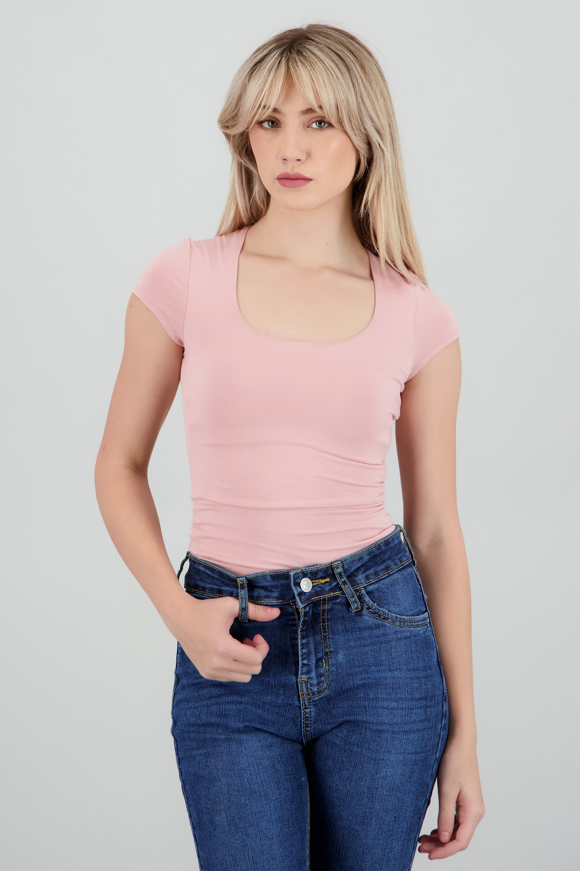 MAUVE