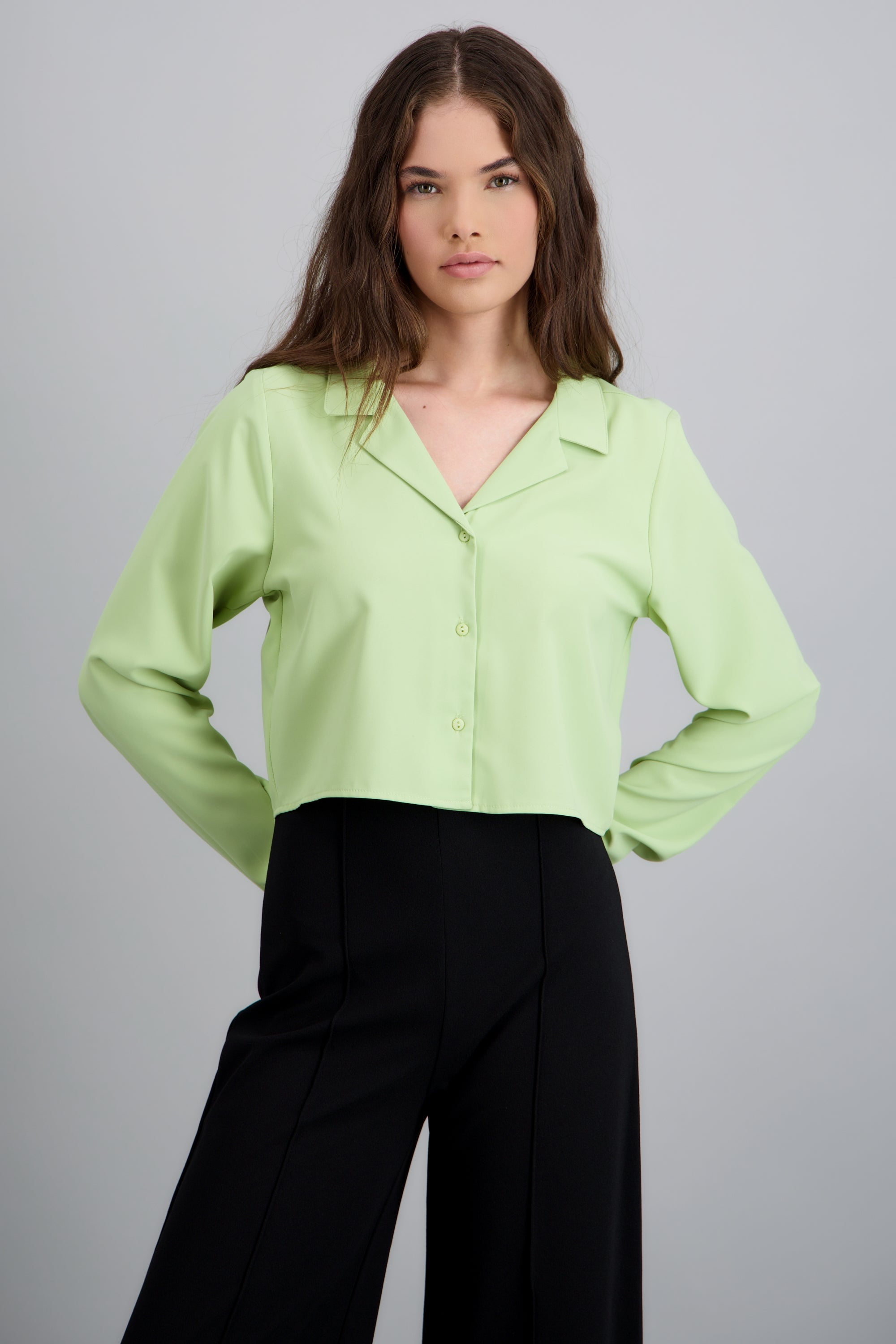 LIGHT GREEN