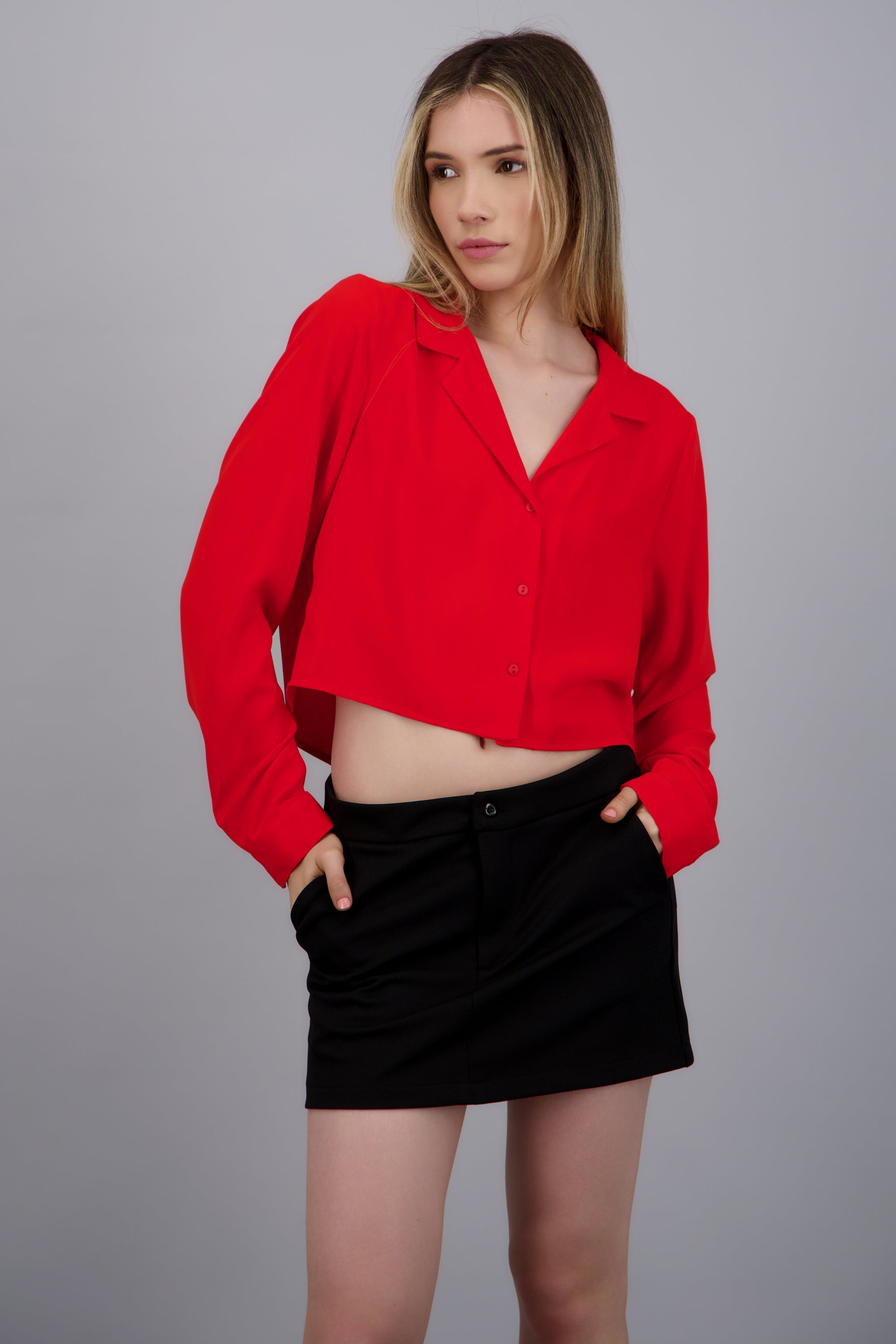 TOMATO RED