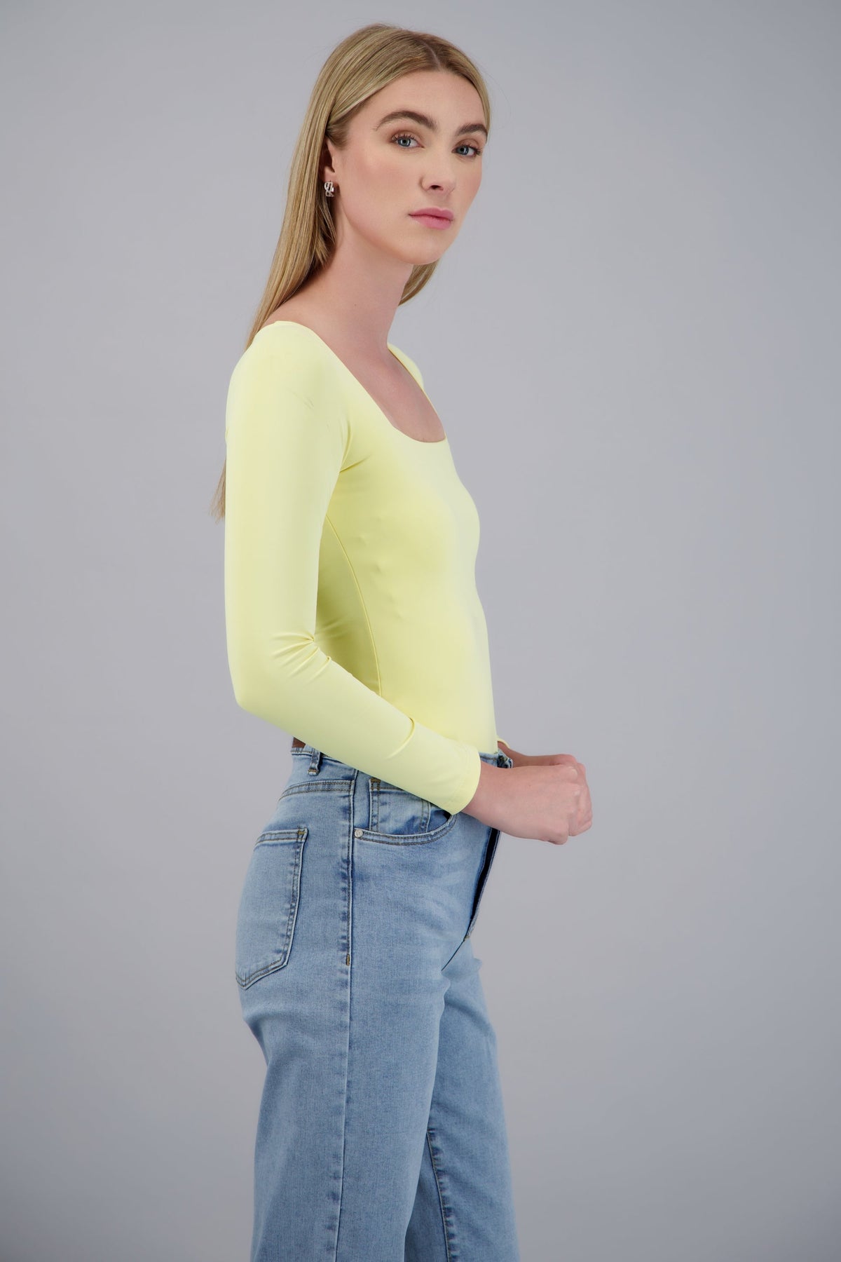 PASTEL YELLOW