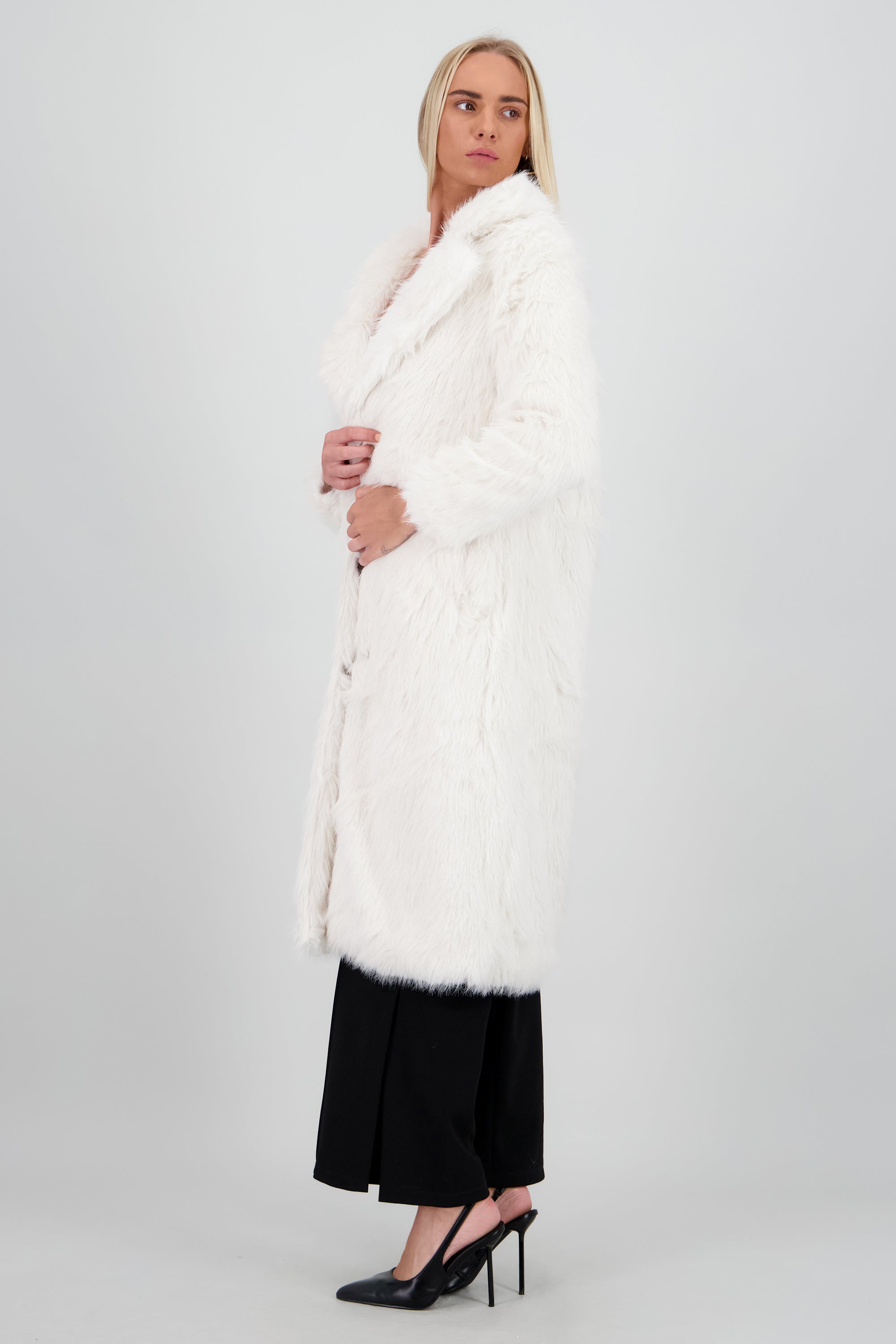 IVORY