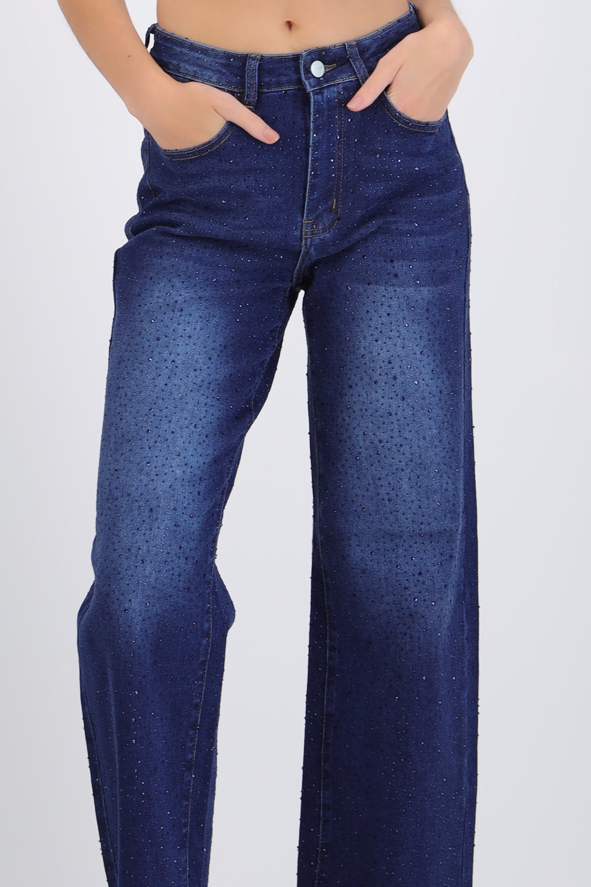 Shiny Straight Jeans