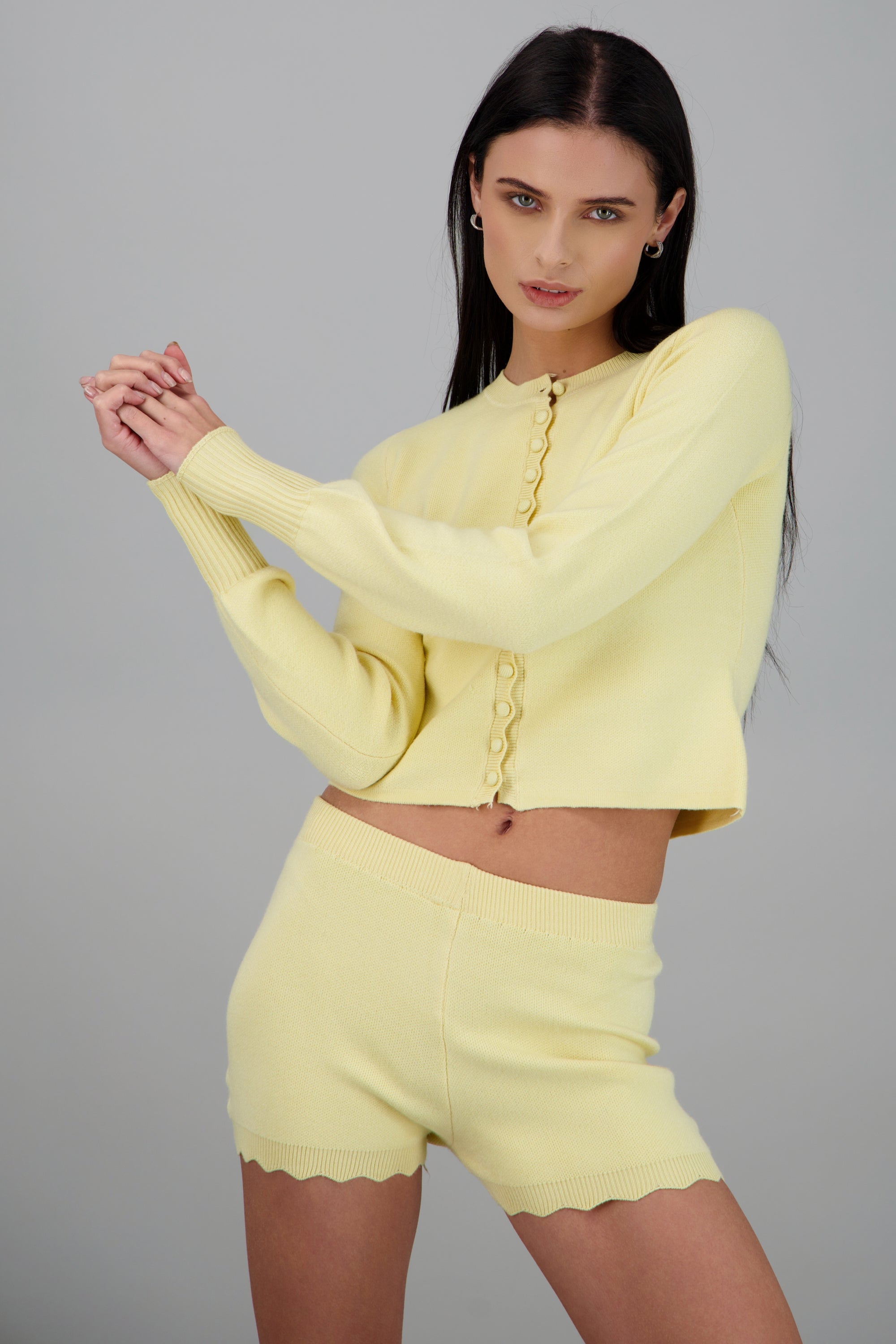 PASTEL YELLOW