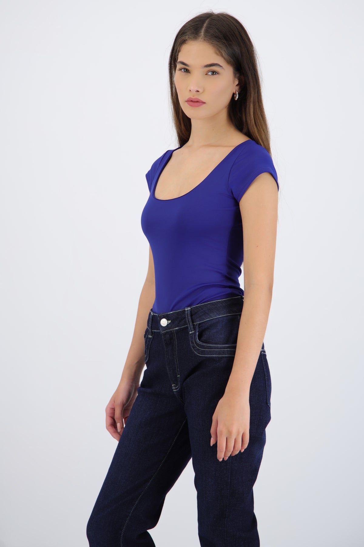 Round Neck Short Sleeve Bodysuit