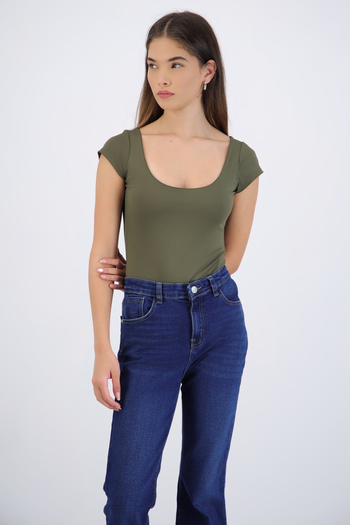 Round Neck Short Sleeve Bodysuit