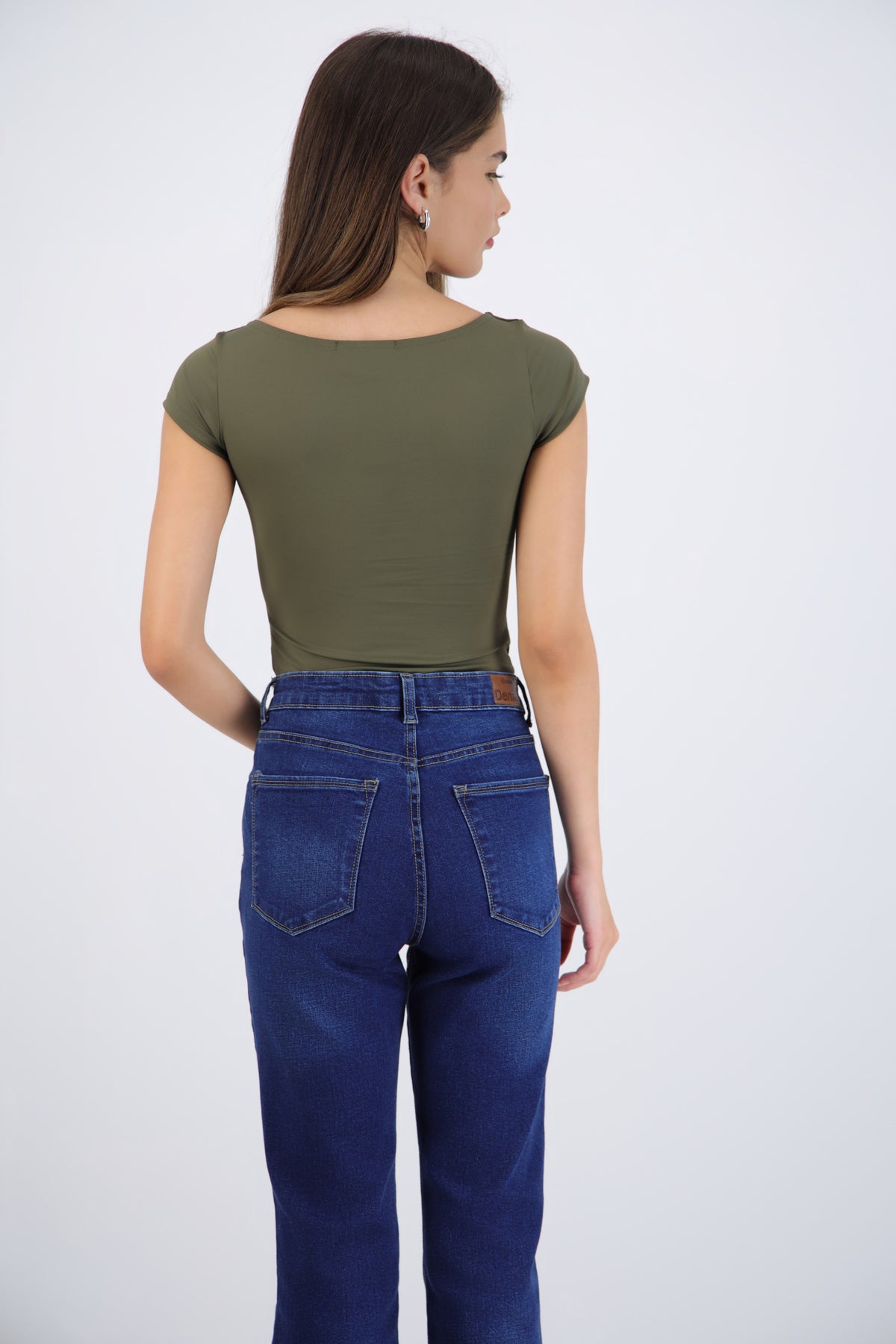 Round Neck Short Sleeve Bodysuit
