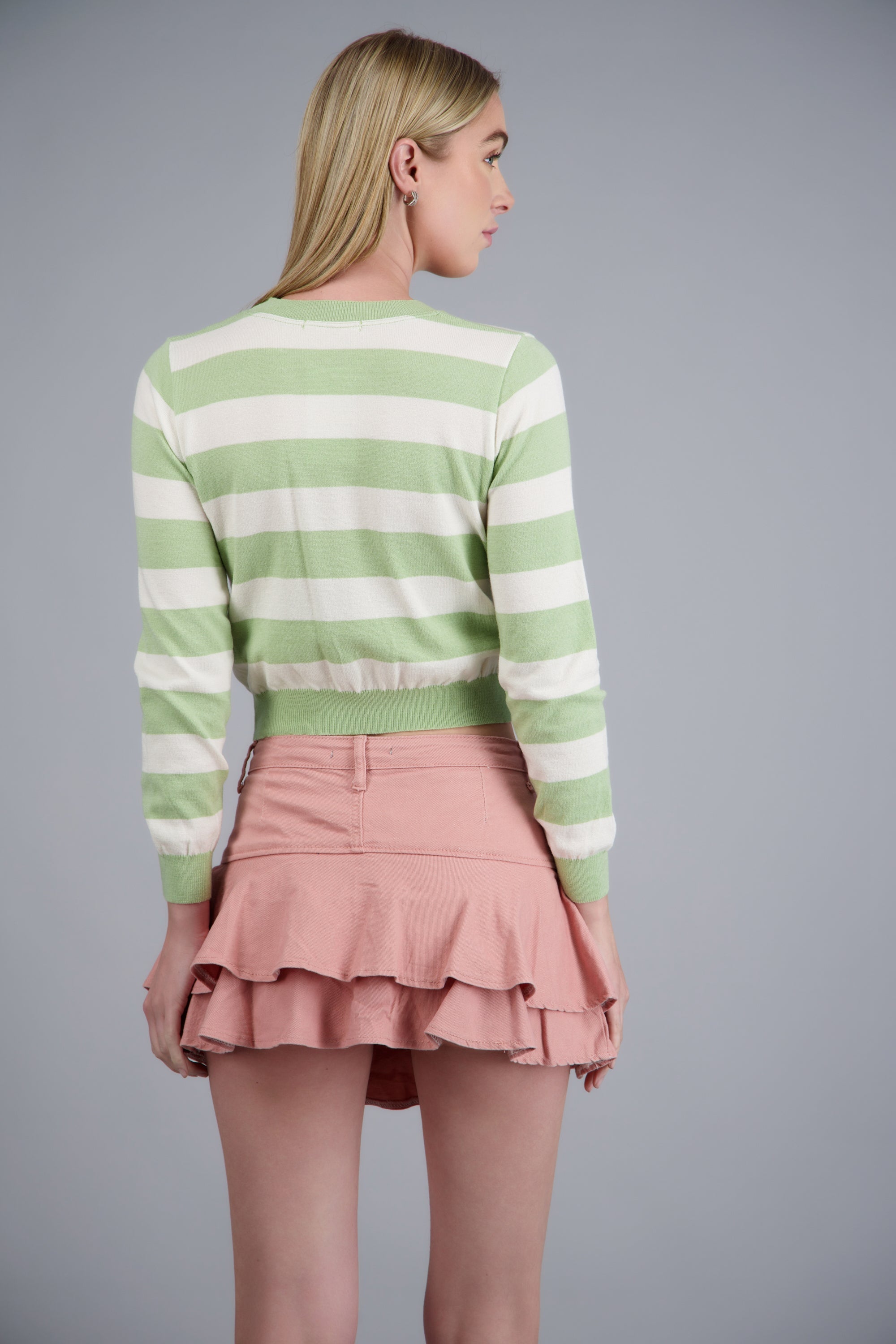 APPLE GREEN