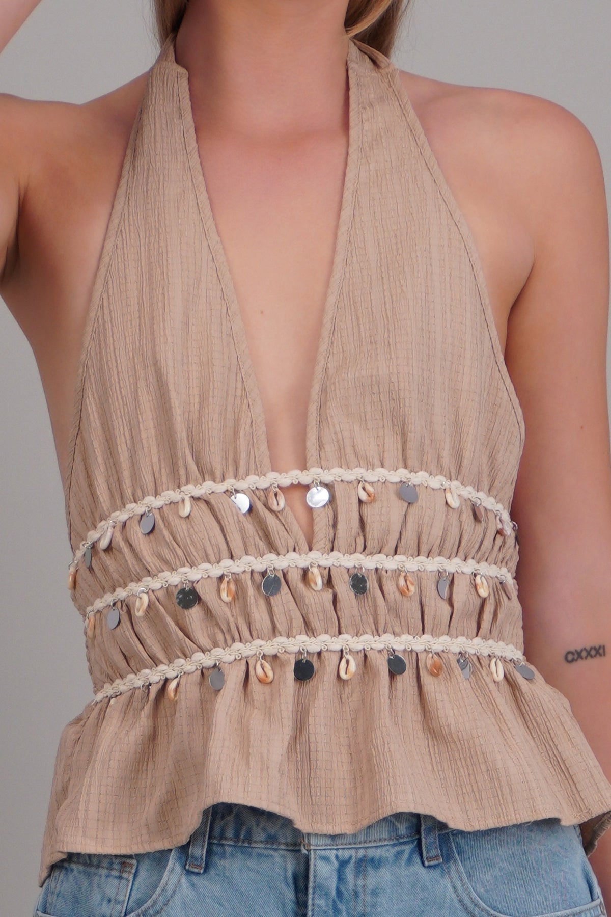 TAUPE