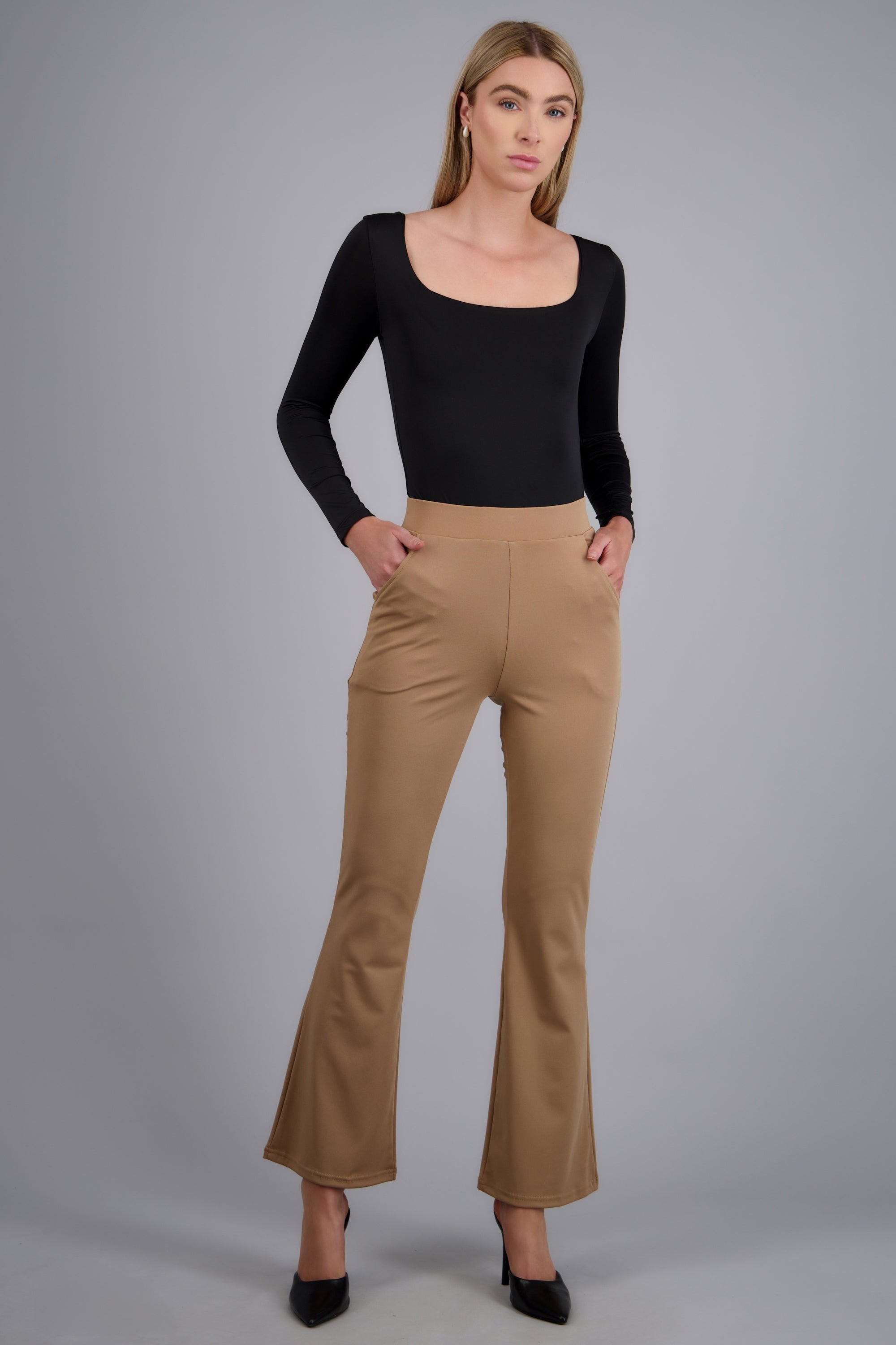 KHAKI