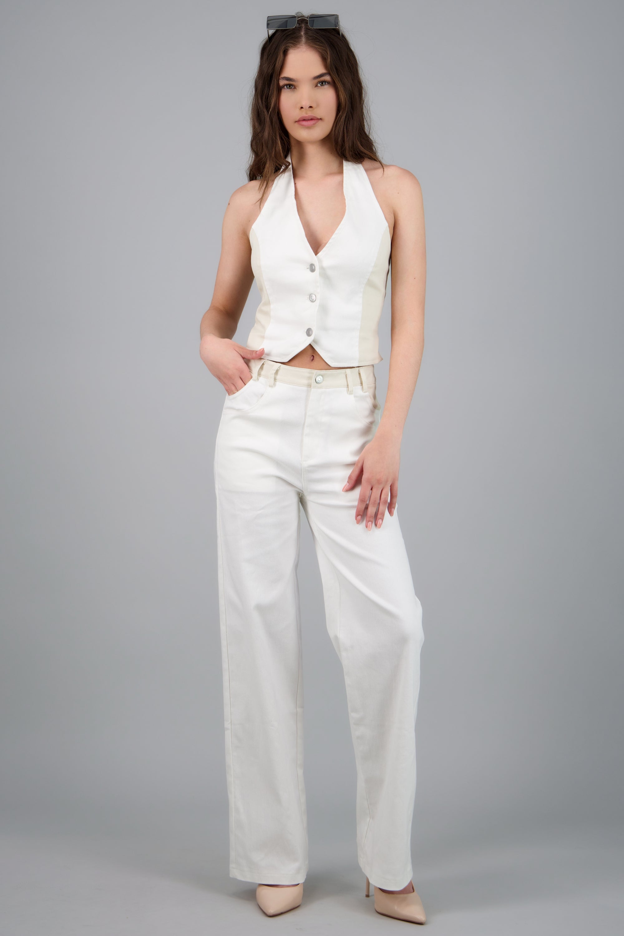 WHITE COMBO