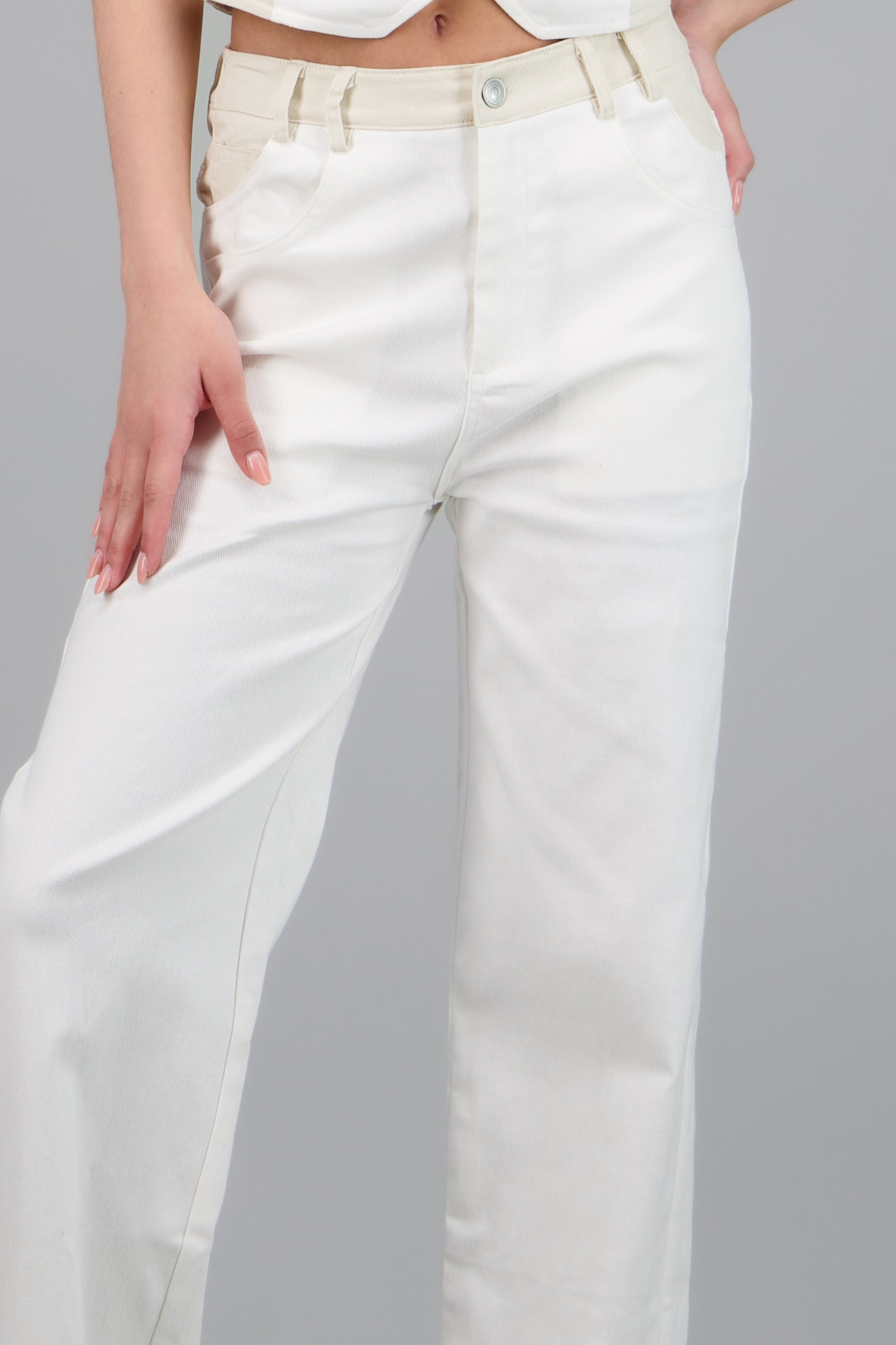 WHITE COMBO