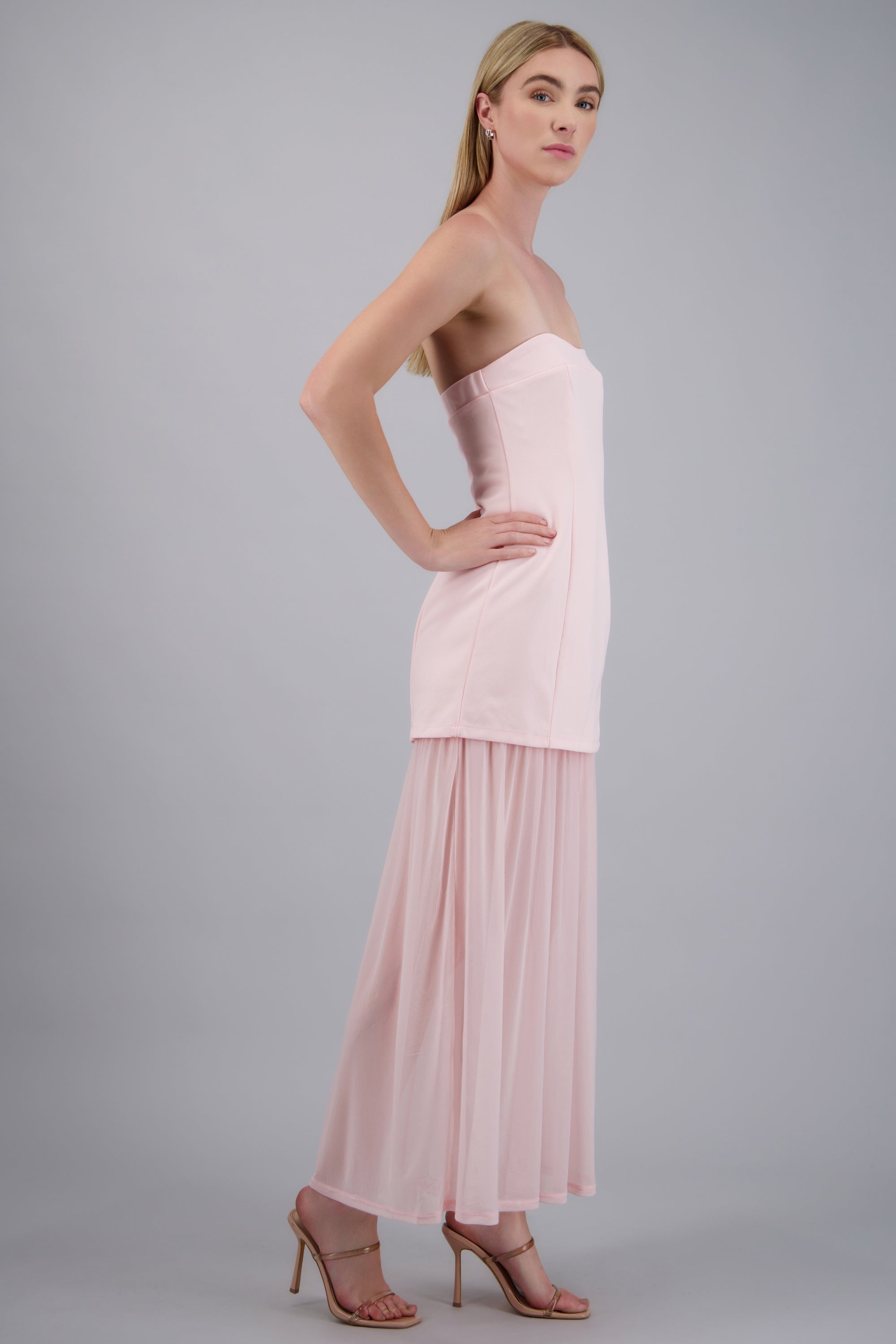 PASTEL PINK