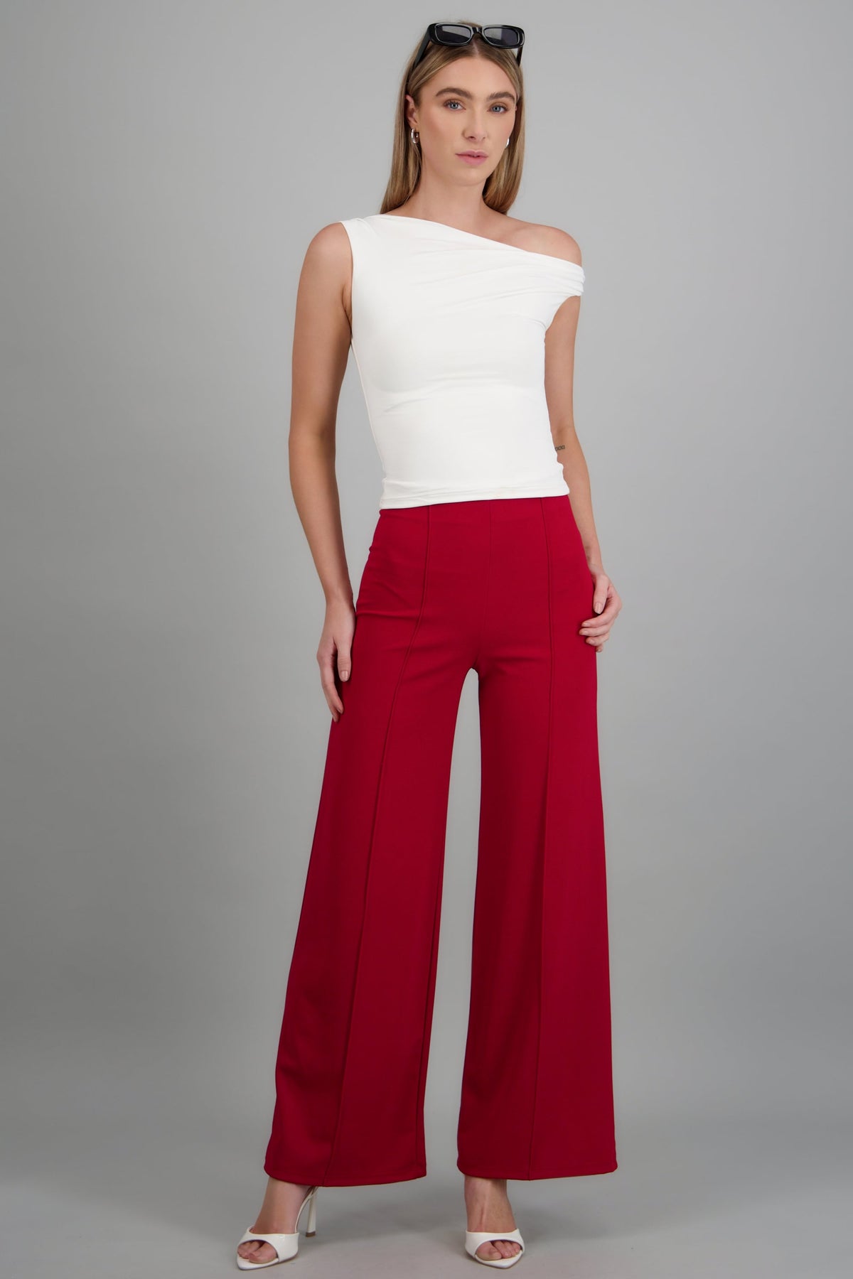 TOMATO RED