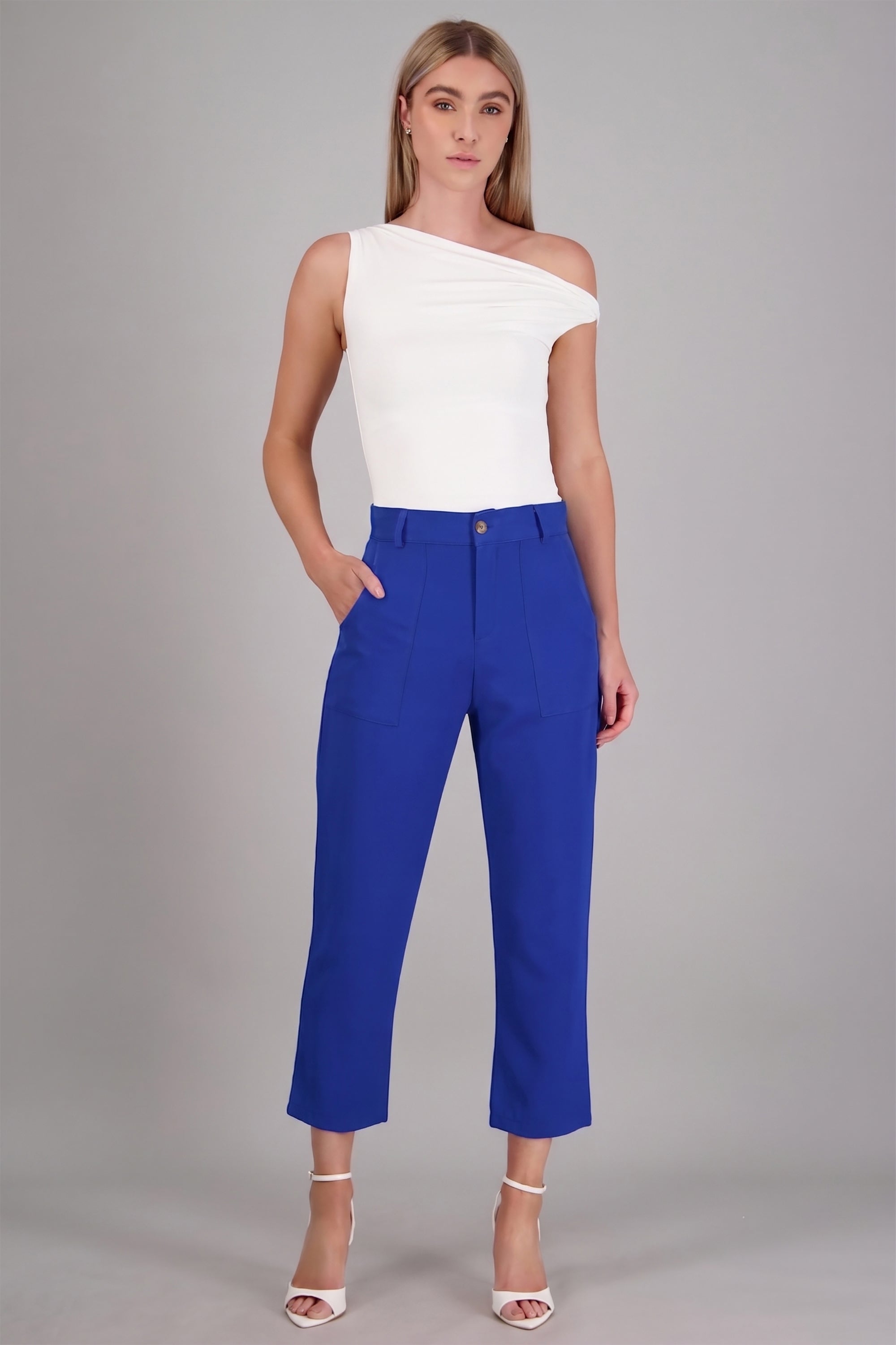 ROYAL BLUE