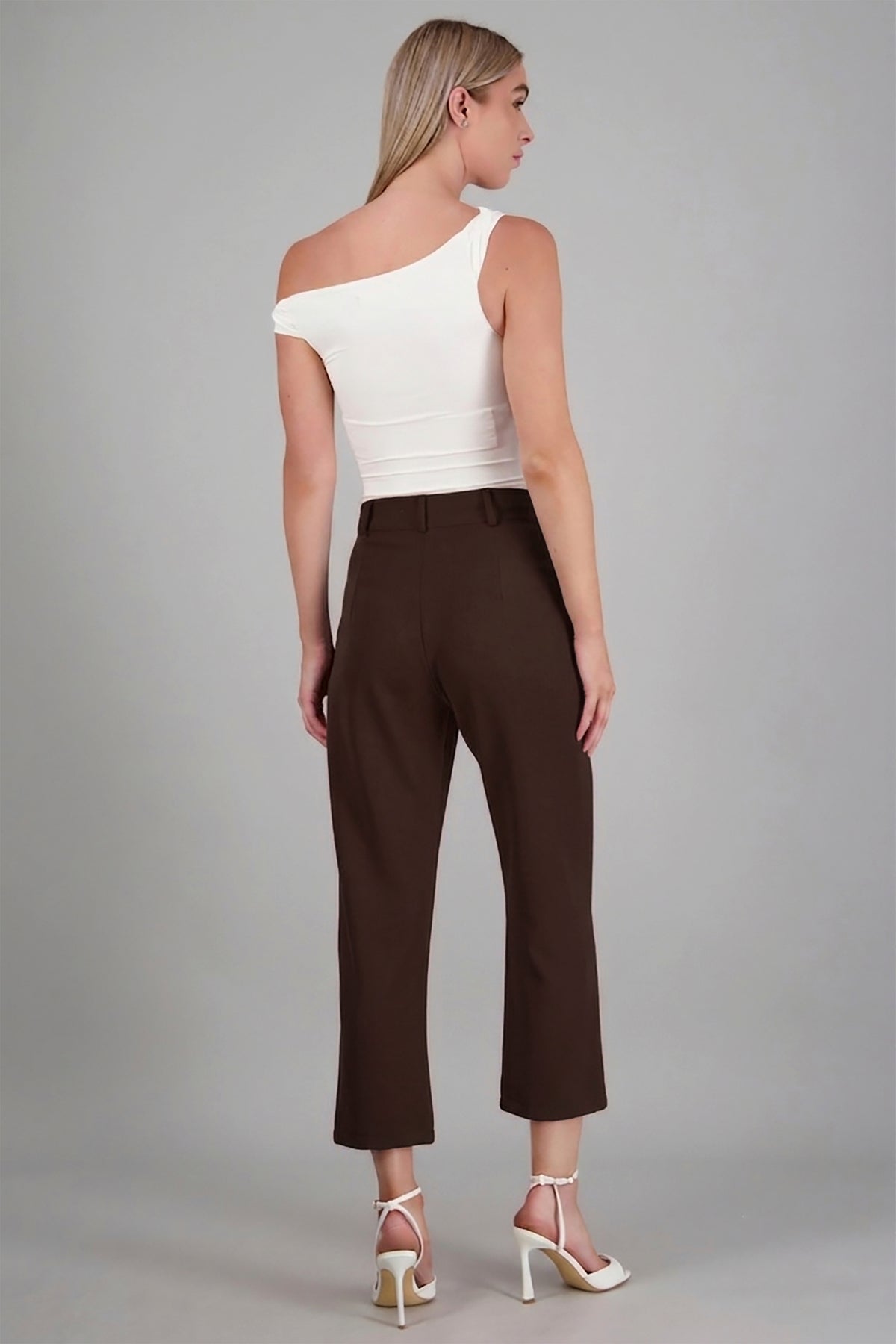DARK BROWN