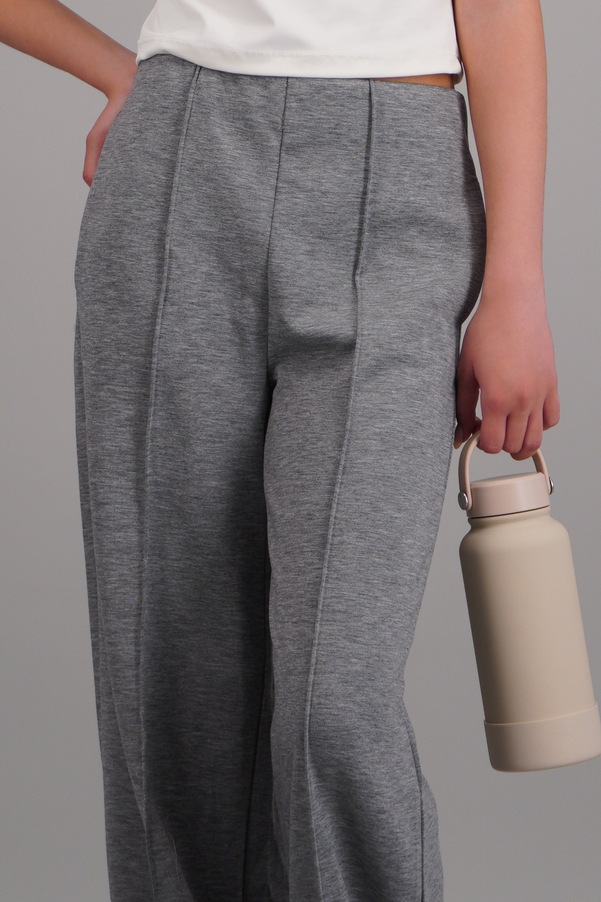 HEATHER GRAY