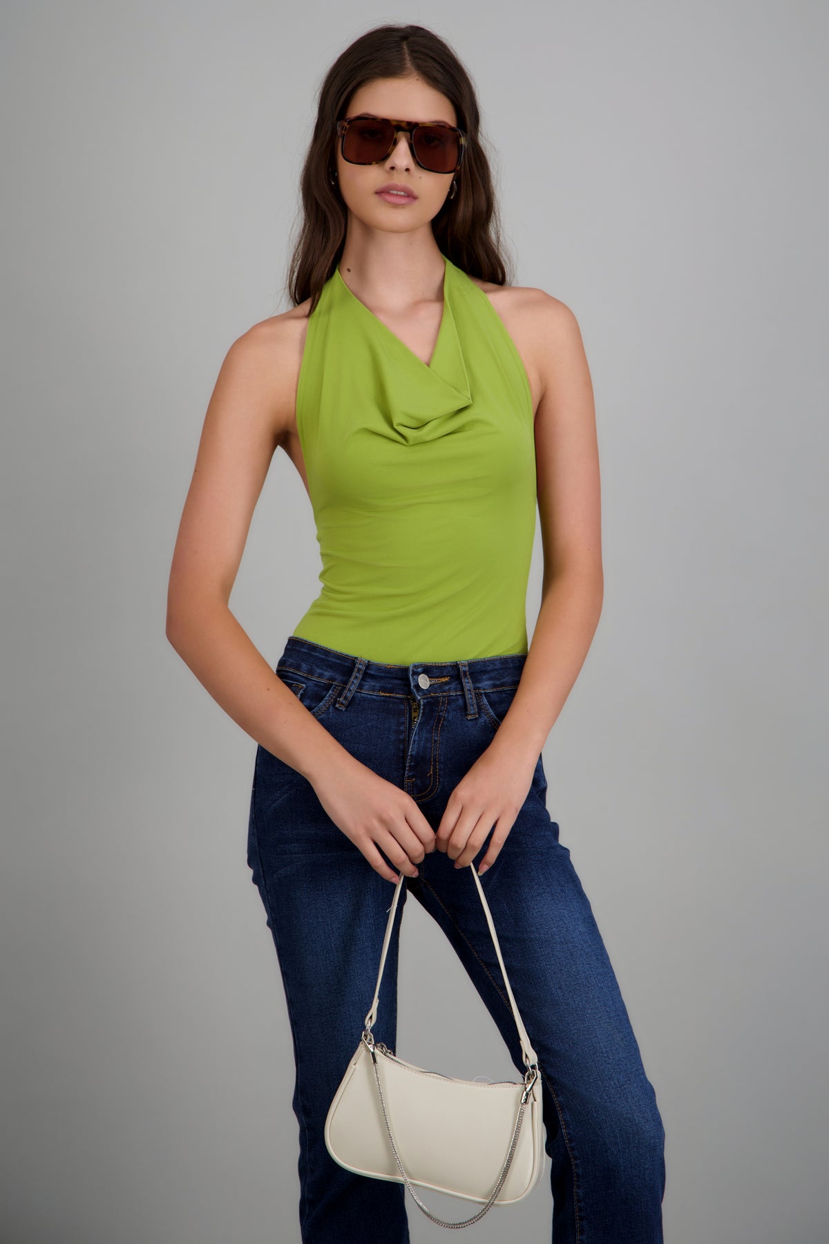 APPLE GREEN