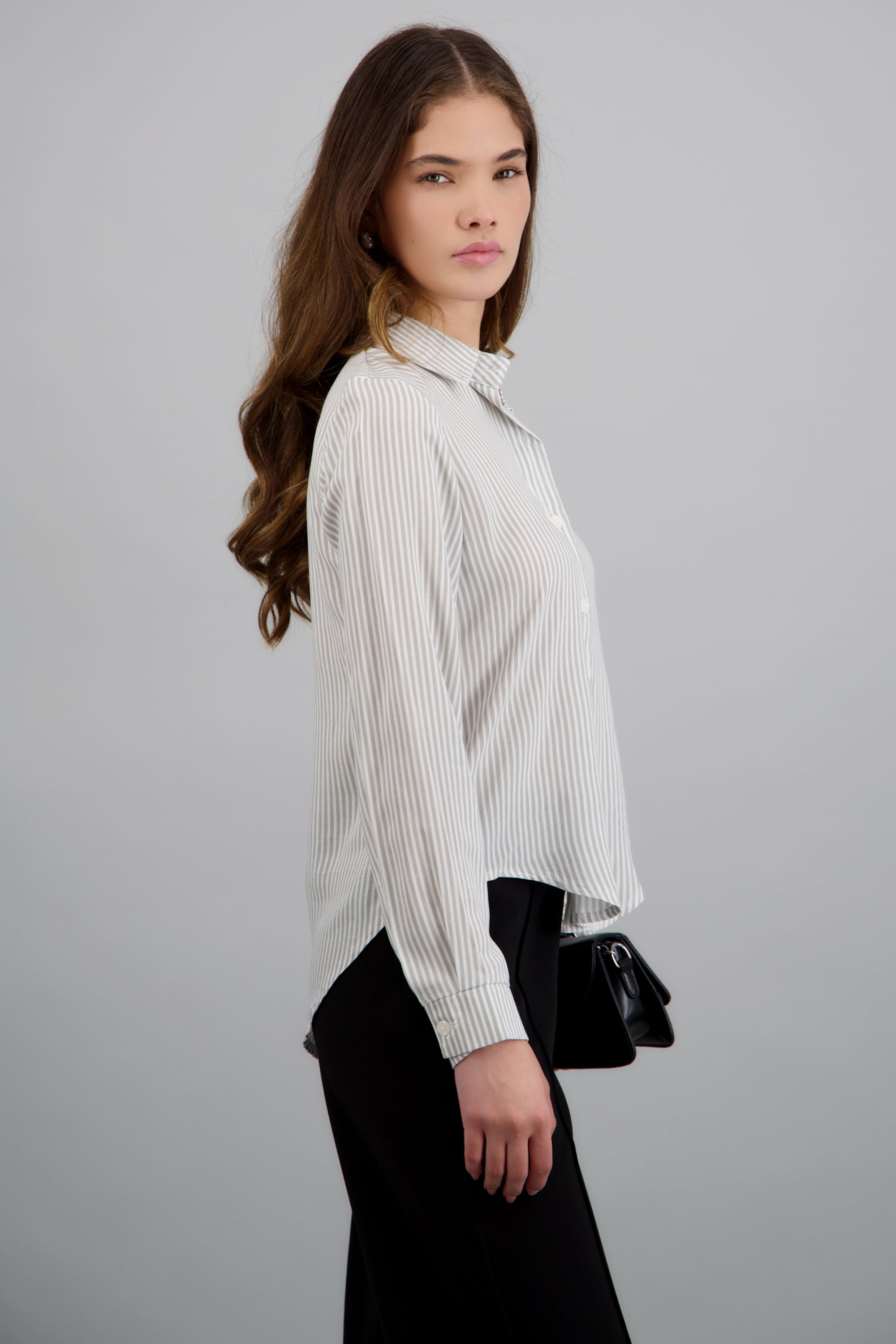 LIGHT GRAY