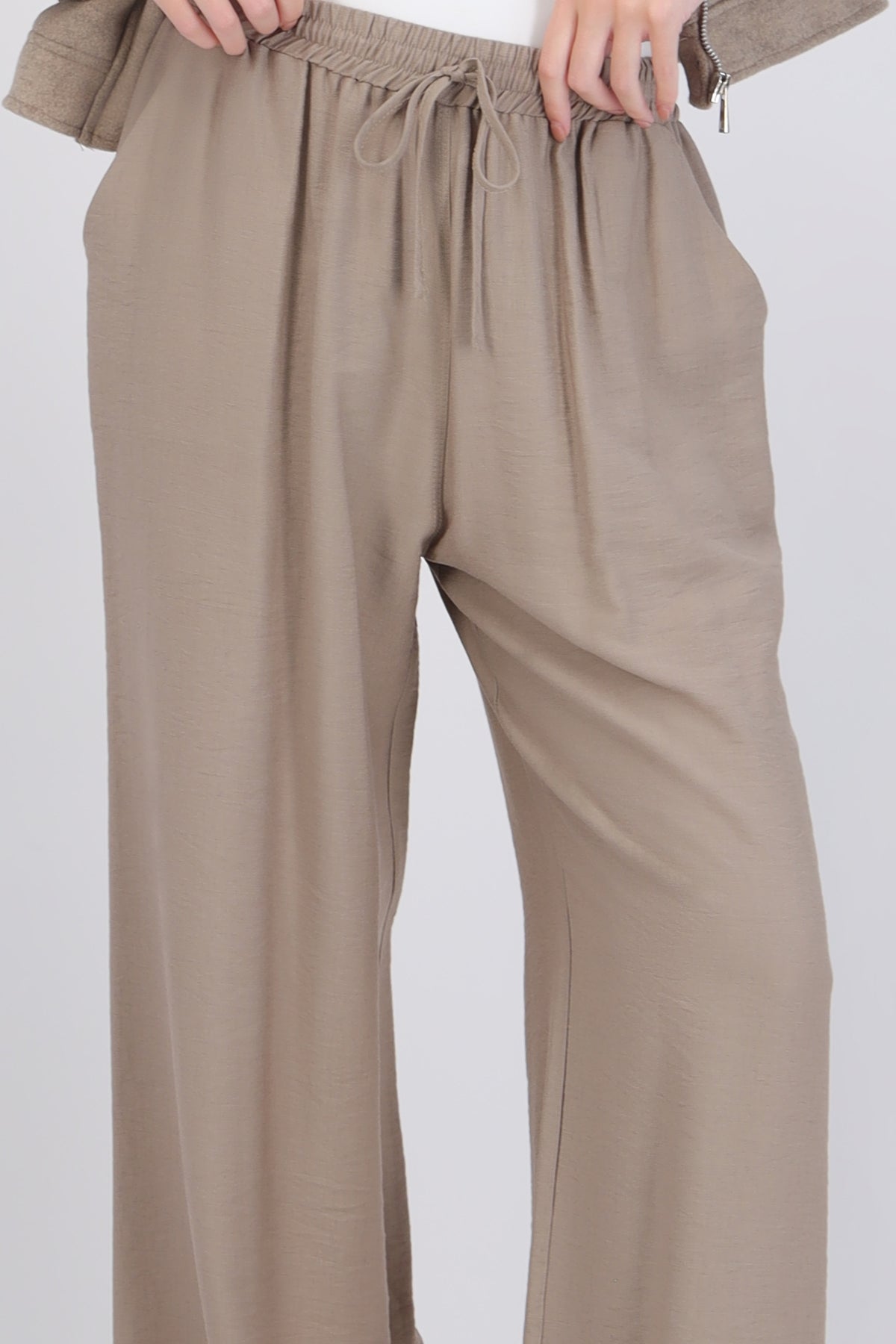Wide Leg Pants with Elastic