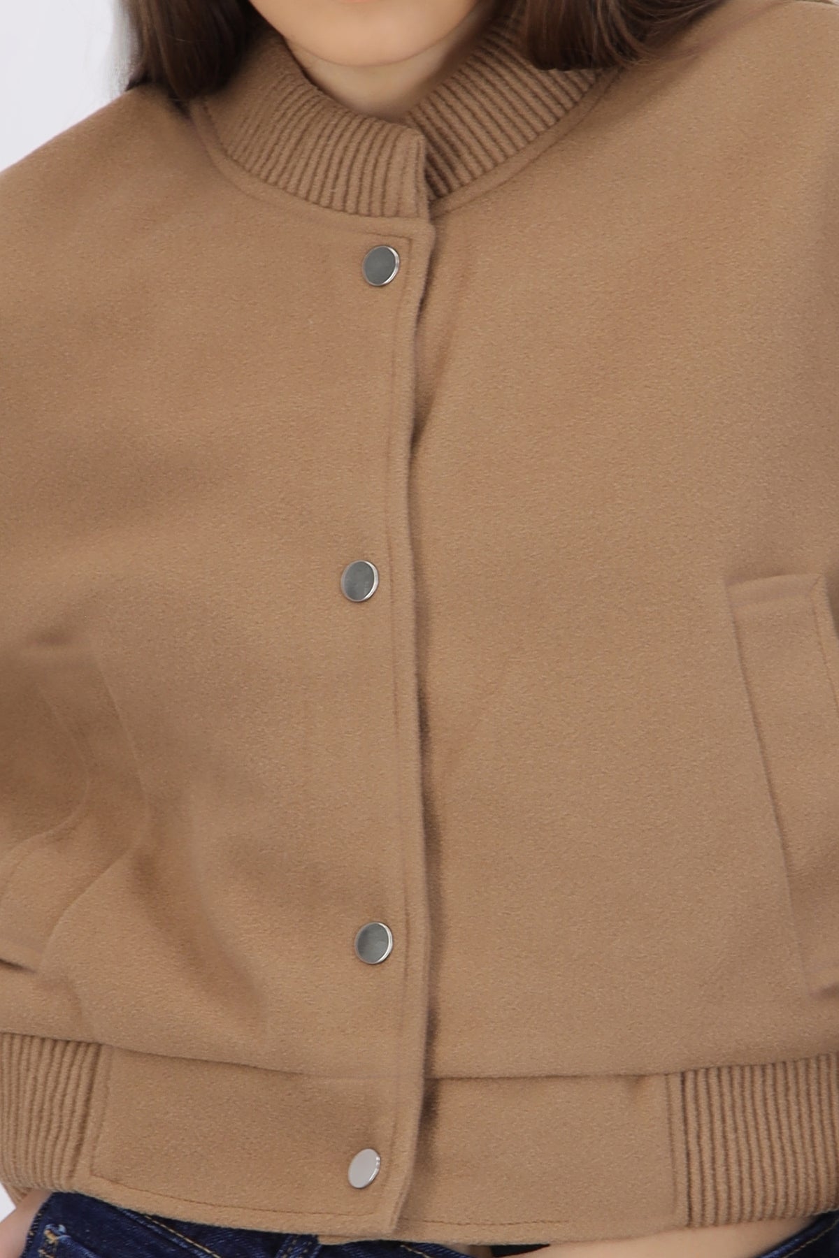 Short Jacket with Soft Texture
