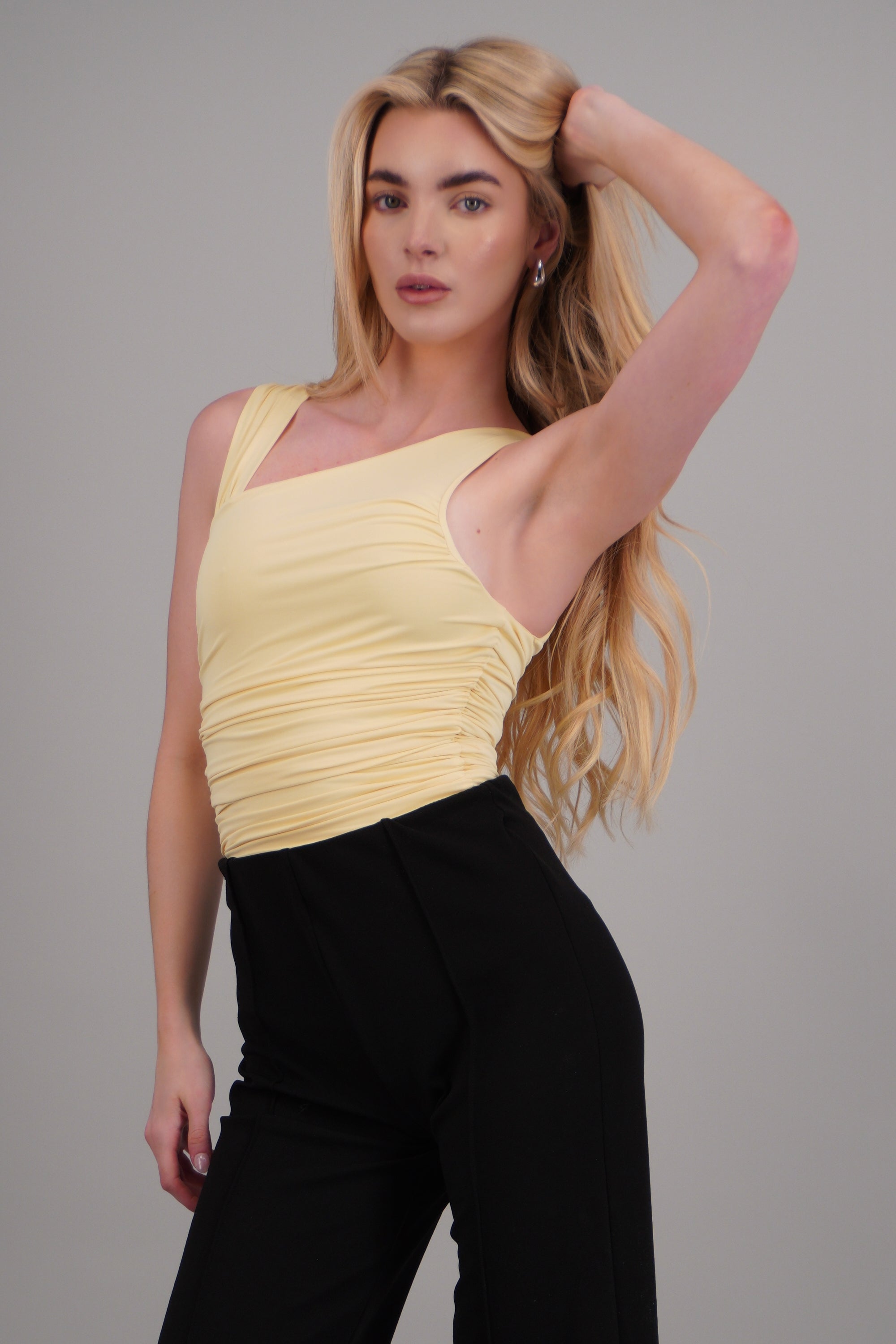 PASTEL YELLOW