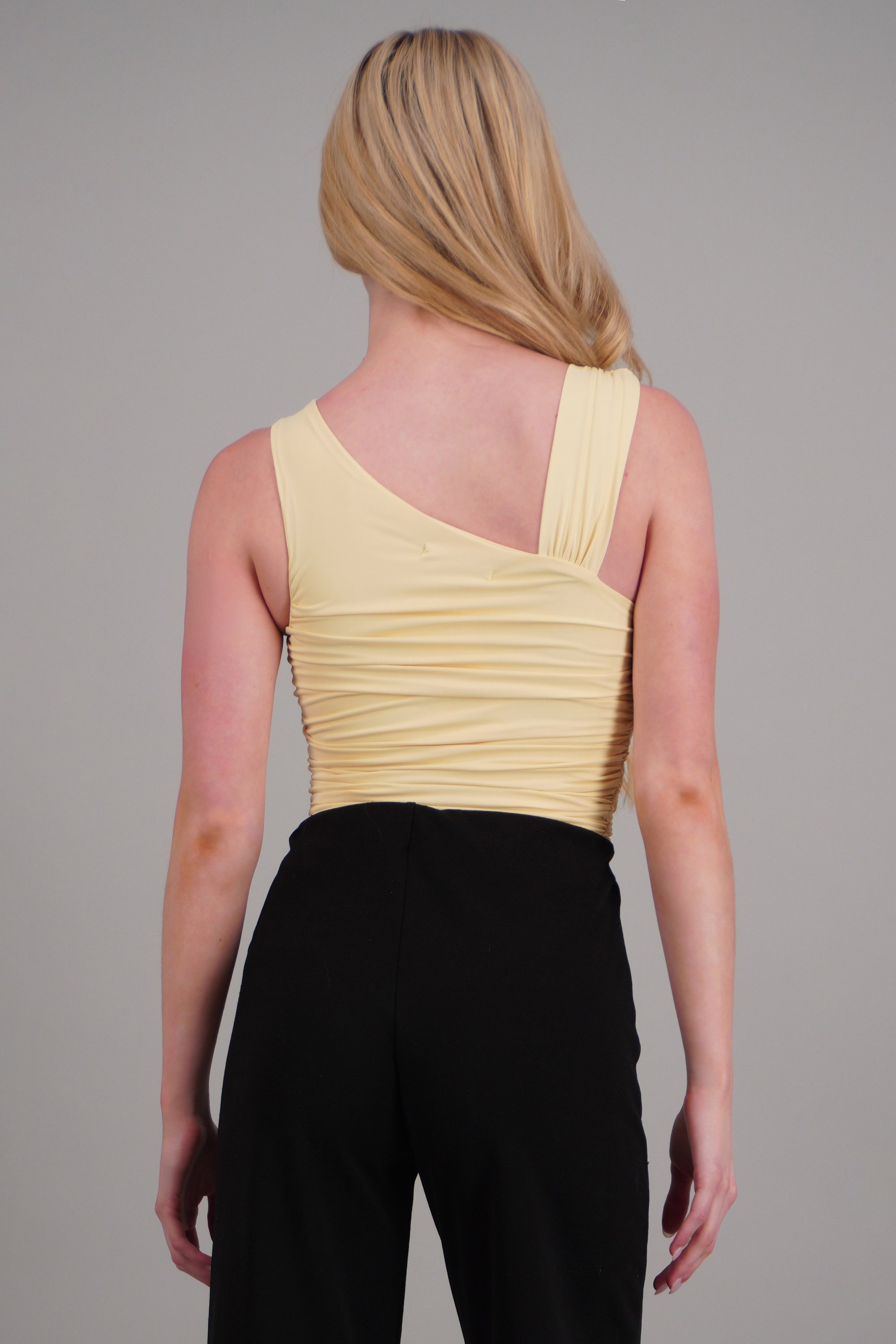 PASTEL YELLOW