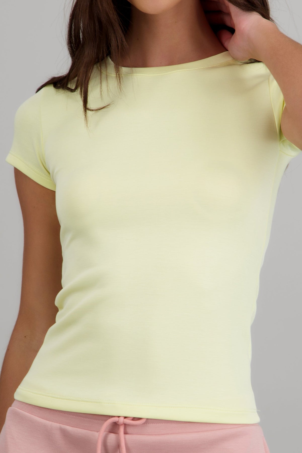 PASTEL YELLOW