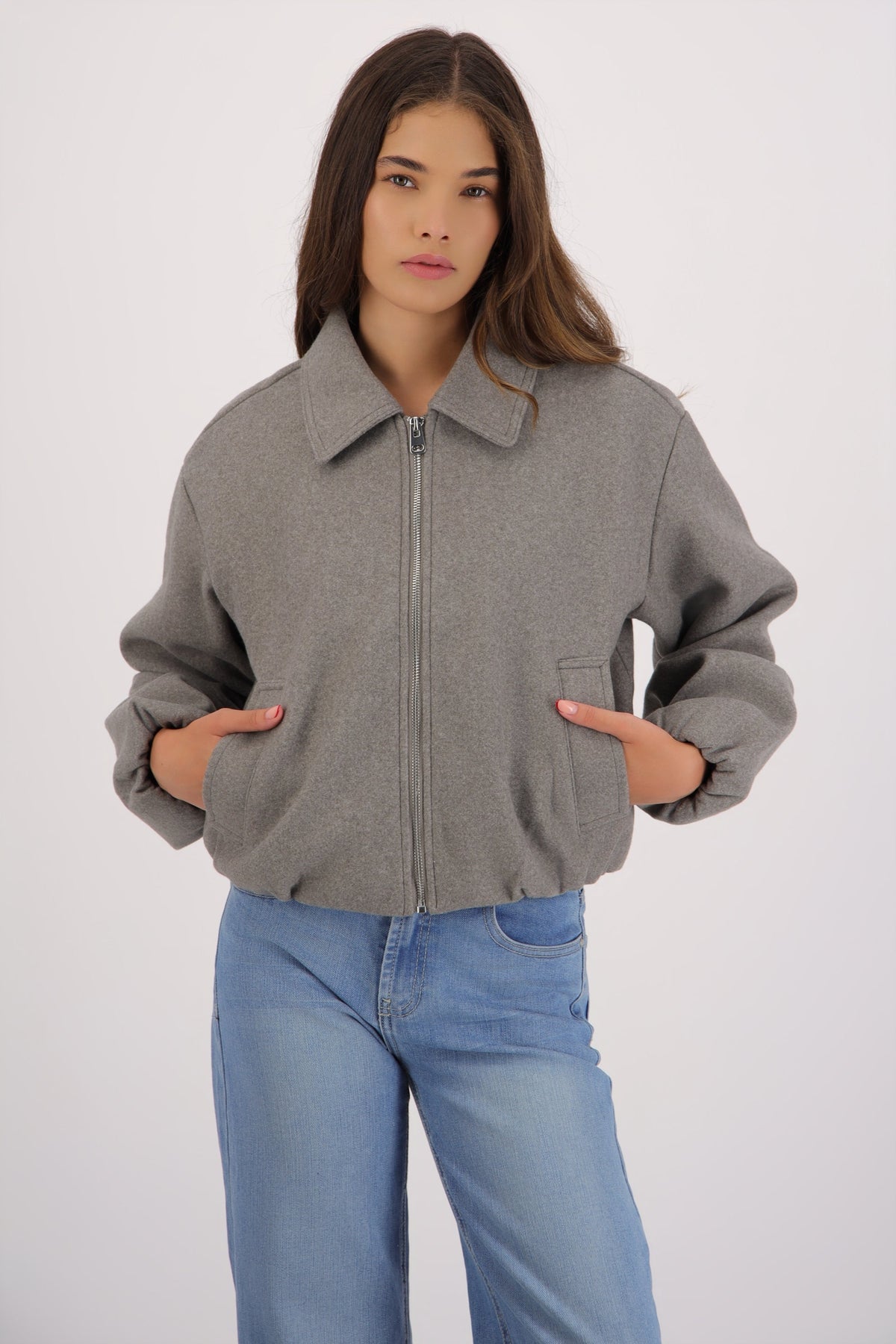 GRAY