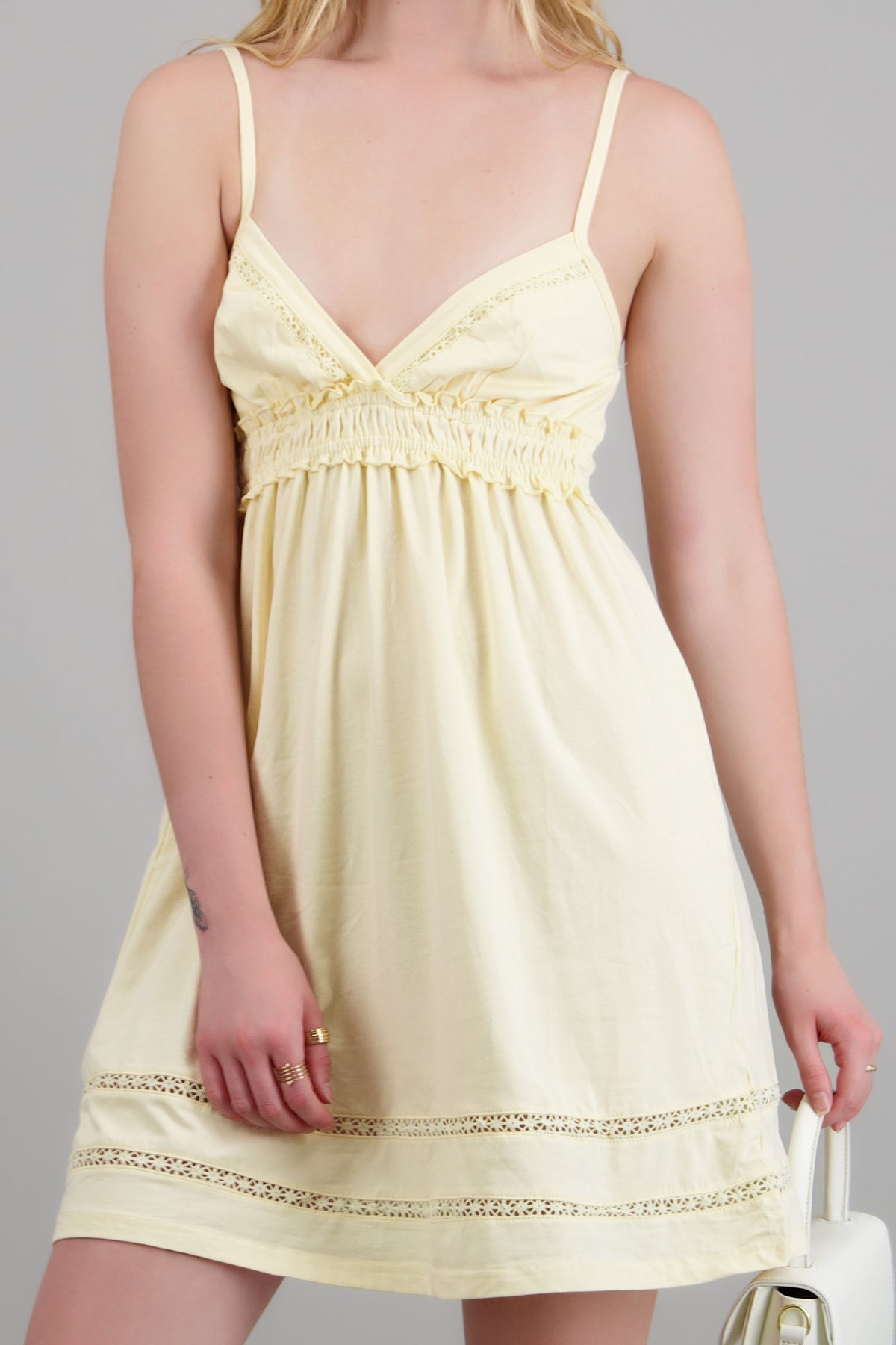 PASTEL YELLOW