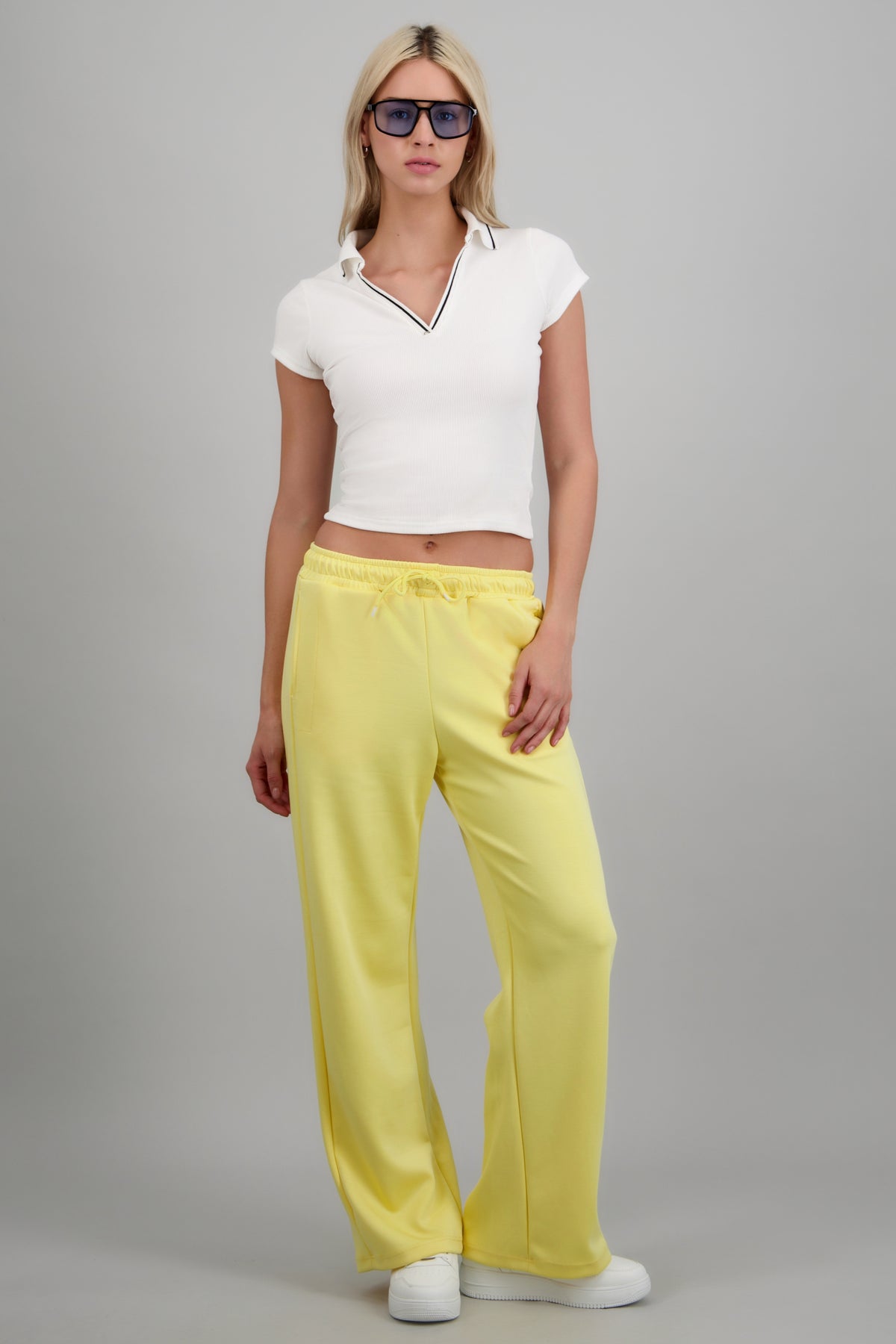 PASTEL YELLOW