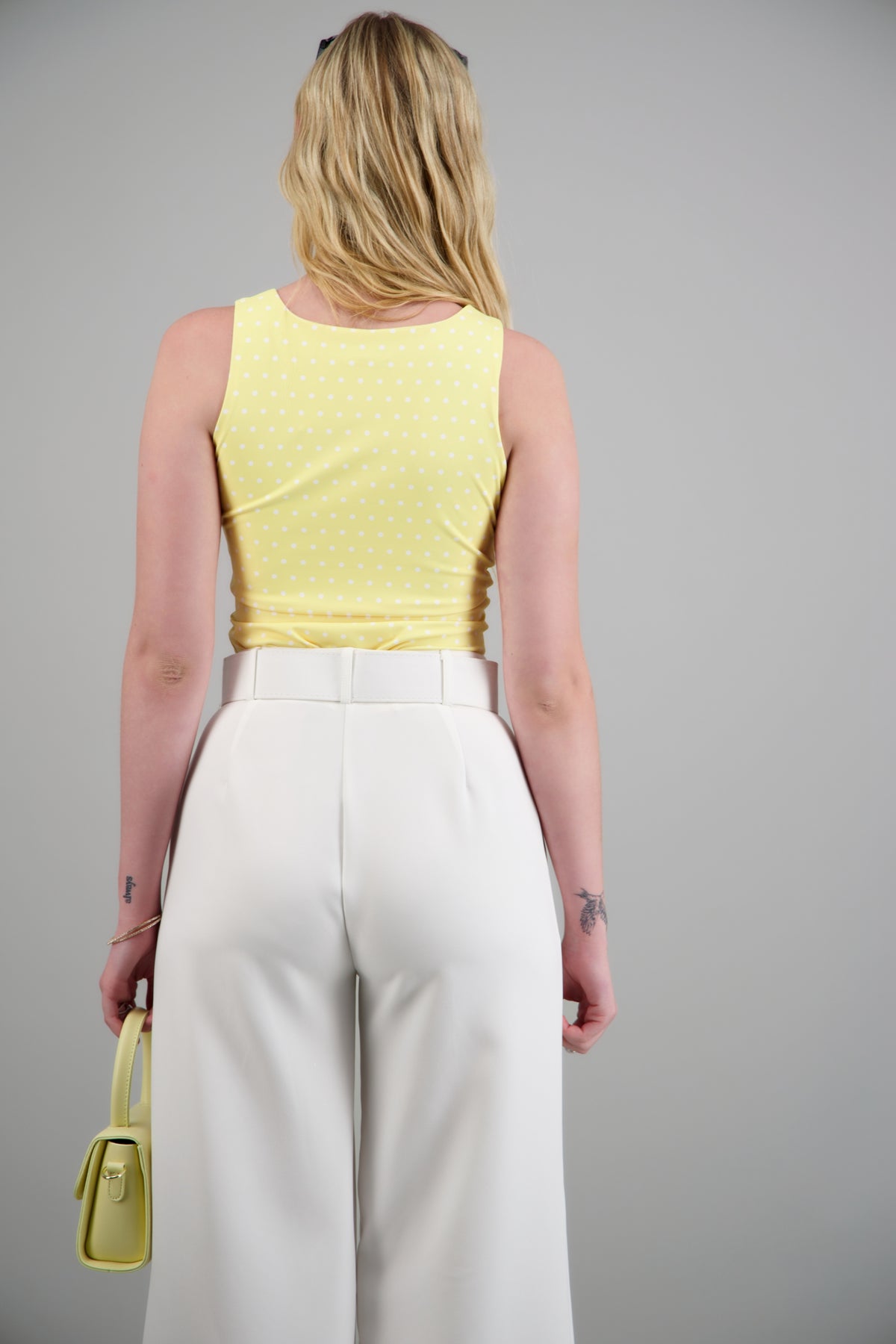 PASTEL YELLOW