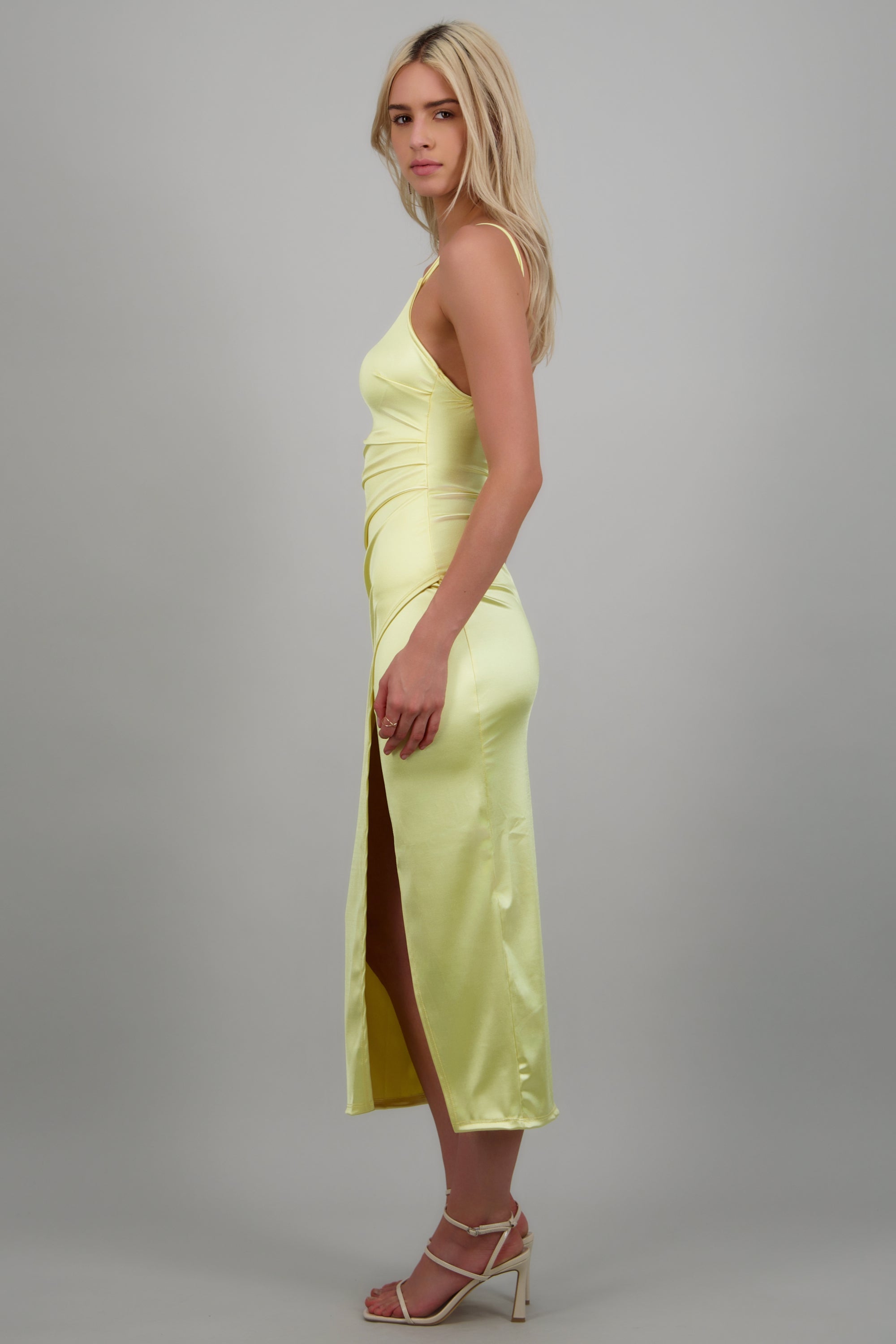 PASTEL YELLOW