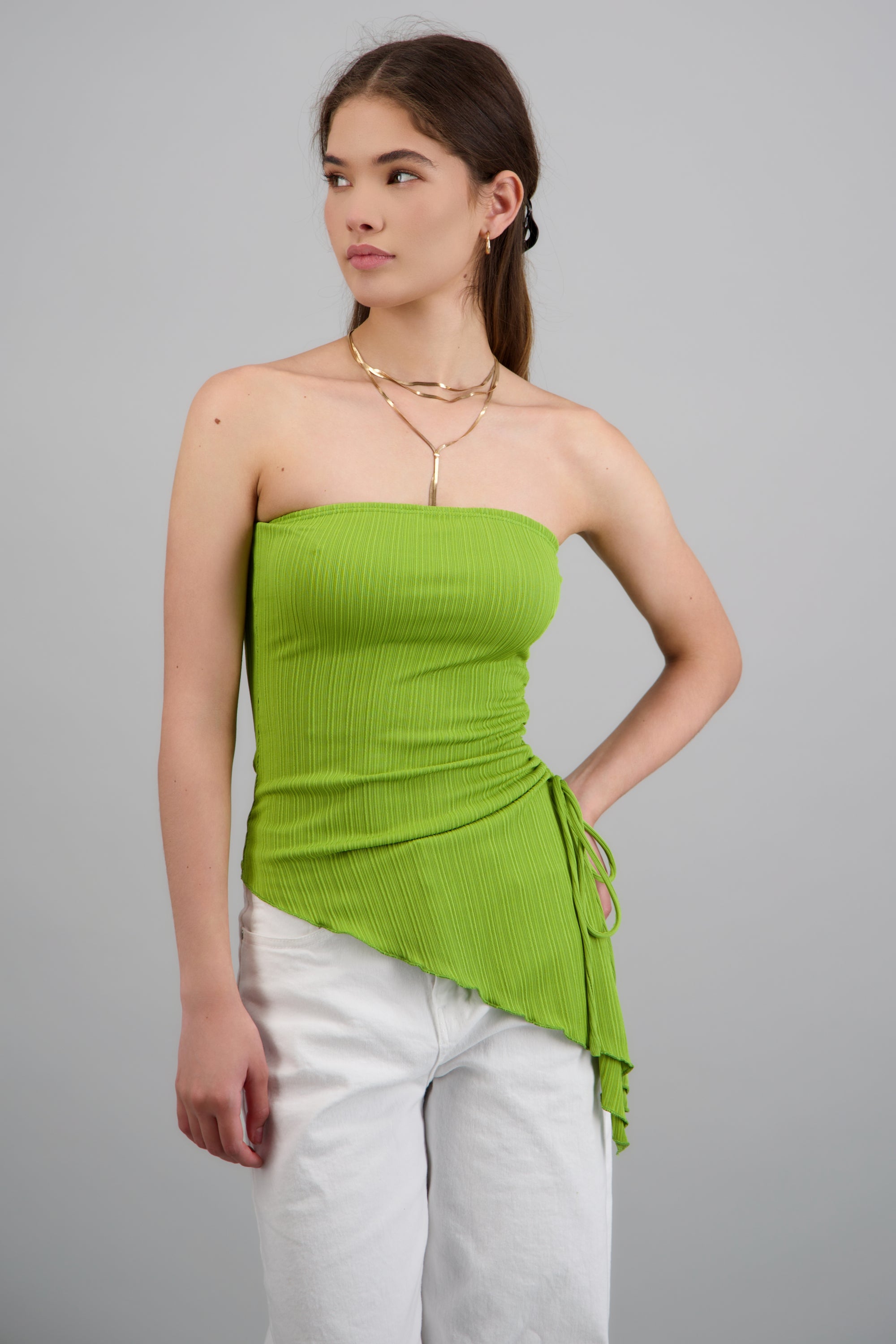 APPLE GREEN