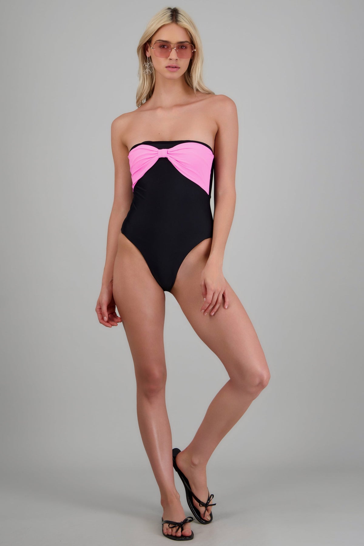 Strapless Swimwear with Contrast Bow